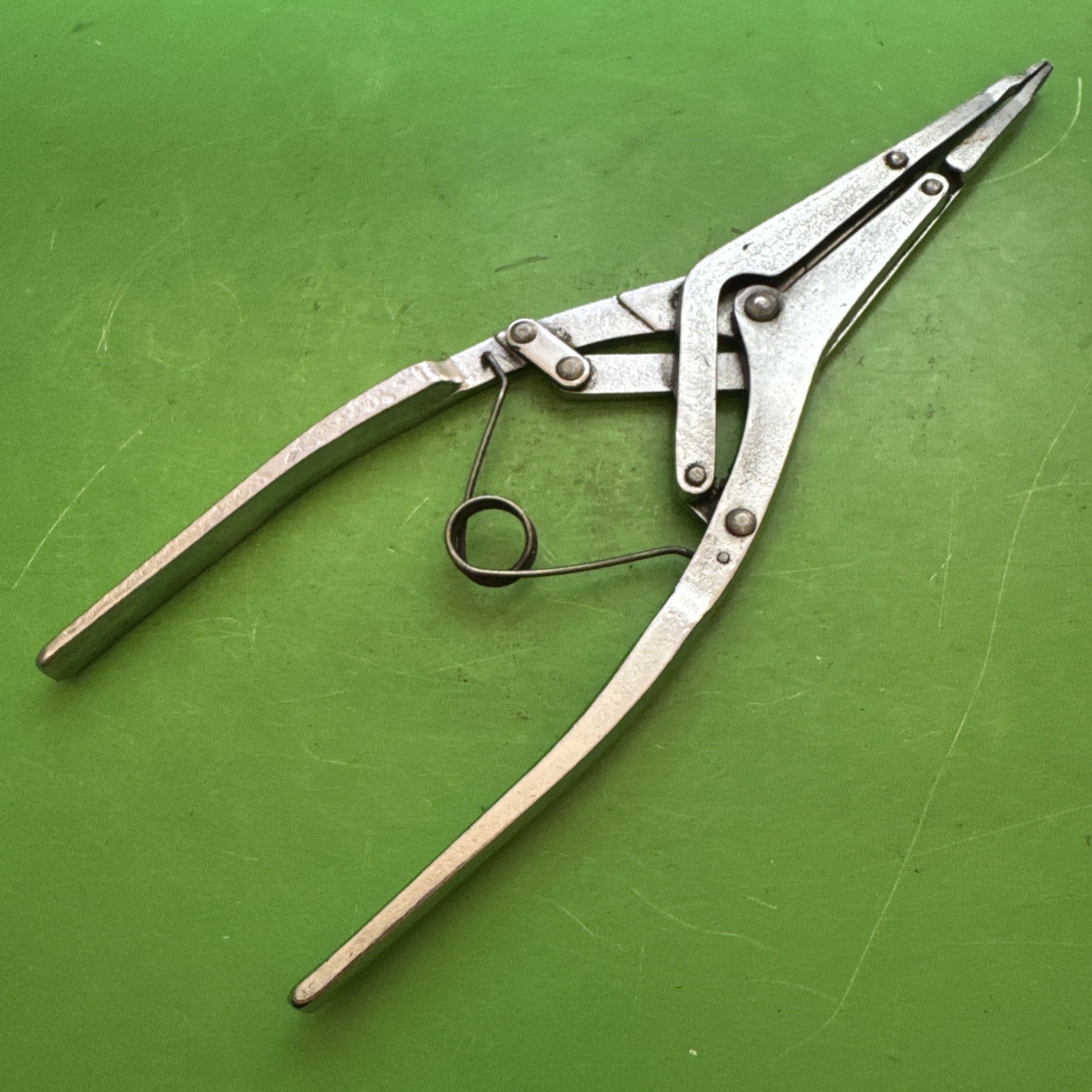 Snap-On USA 10″ Long Spring Loaded Straight Tip Retaining Ring Pliers MPN PJ10B