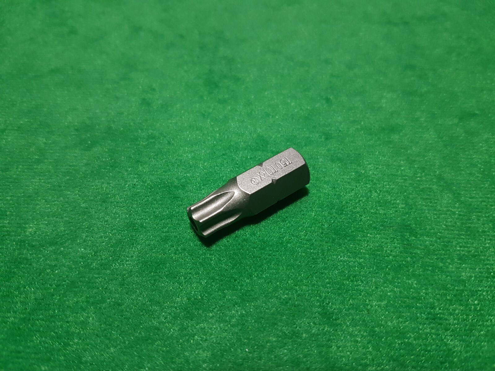 Halfords advanced T50 security torx bit 10mm hex shank 30mm length **FREE POST**