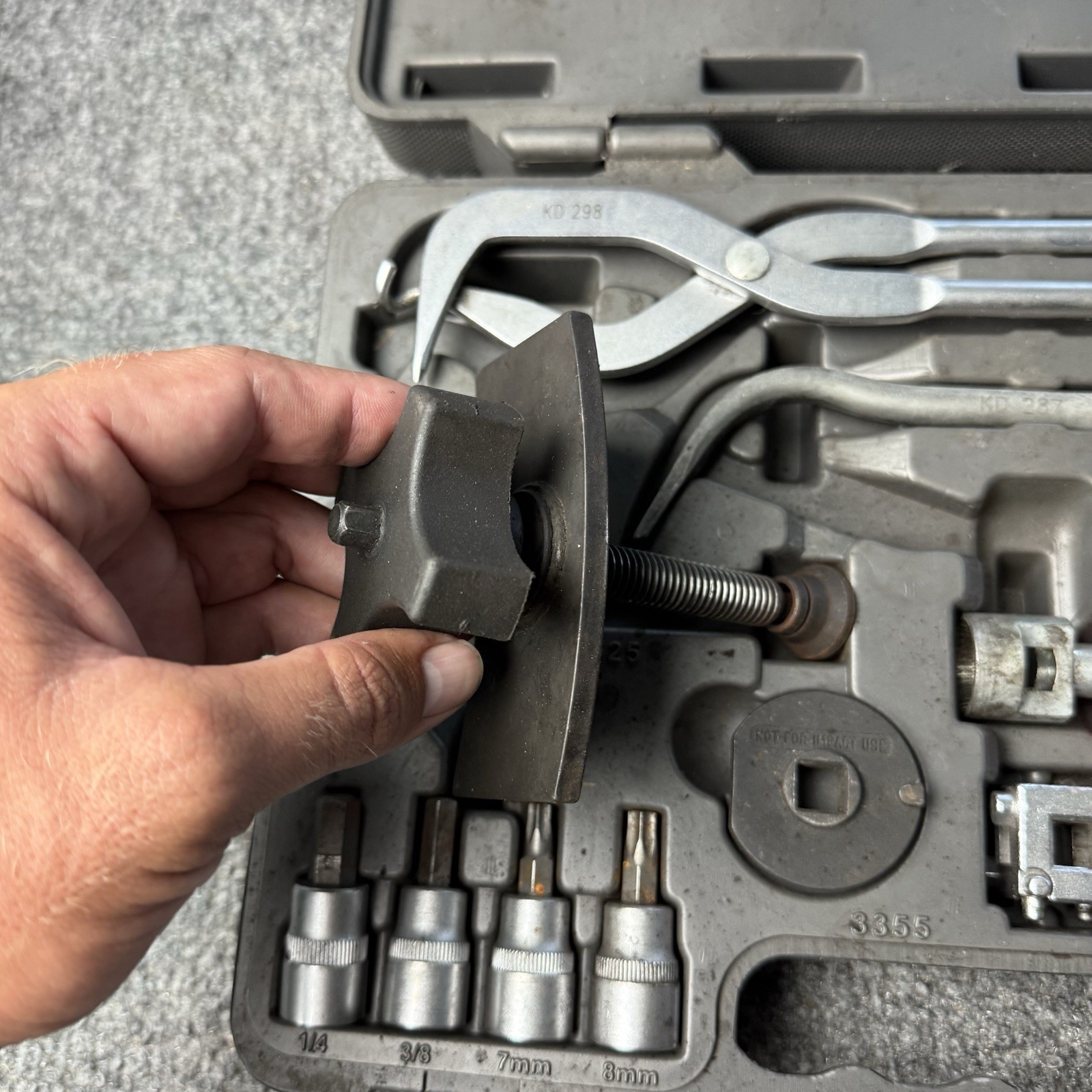 KD Tools 41520 Brake Service Kit 15 Pc Disc Drum Master Pliers Sockets Case
