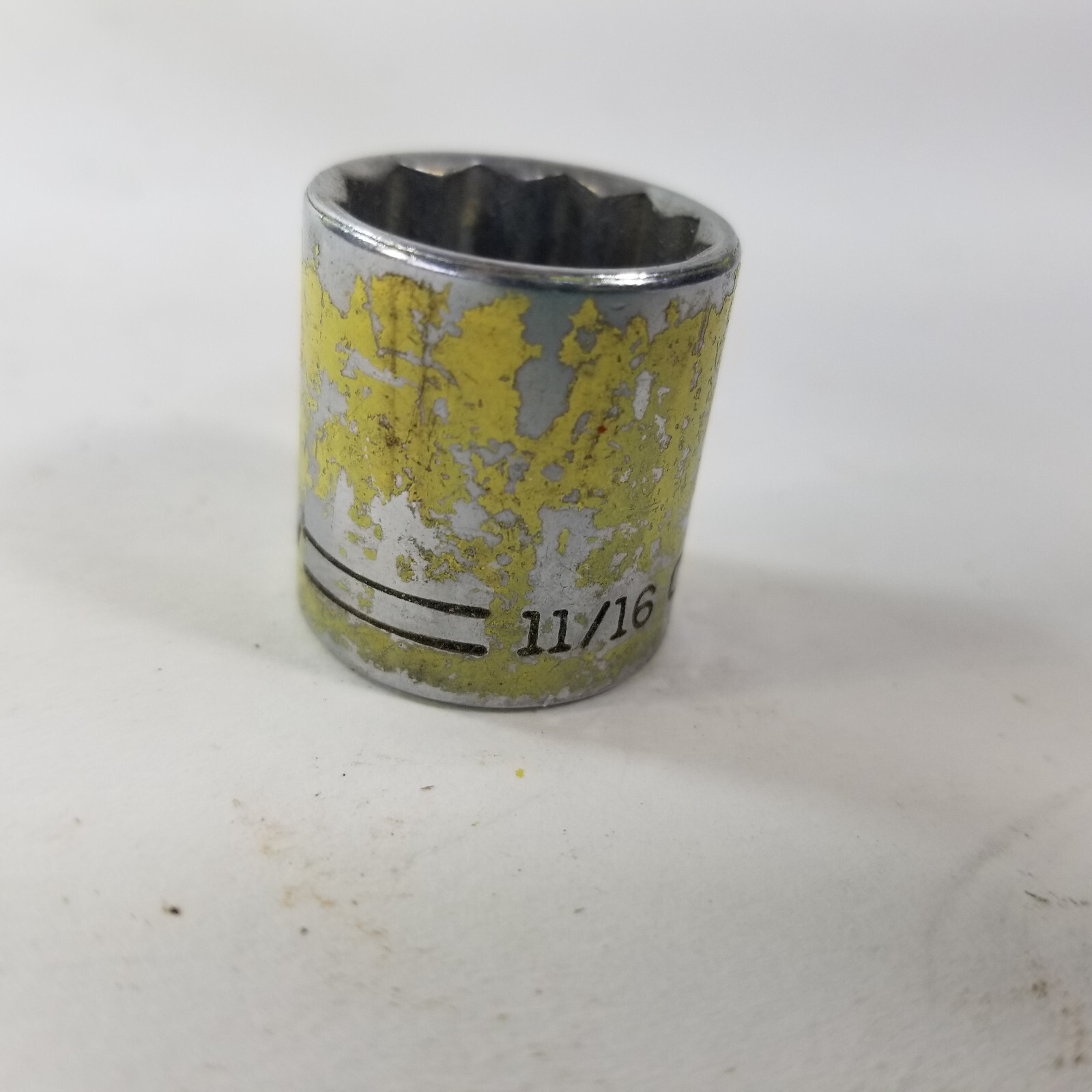 Vintage Craftsman 3/8″ Drive 11/16″ Standard 12-Point Socket =V=