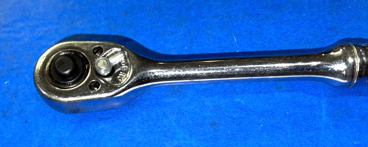 SNAP-ON TOOLS 3/8 DRIVE QUICK RELEASE CHROME RATCHET F713 SHIPS FREE IN THE US