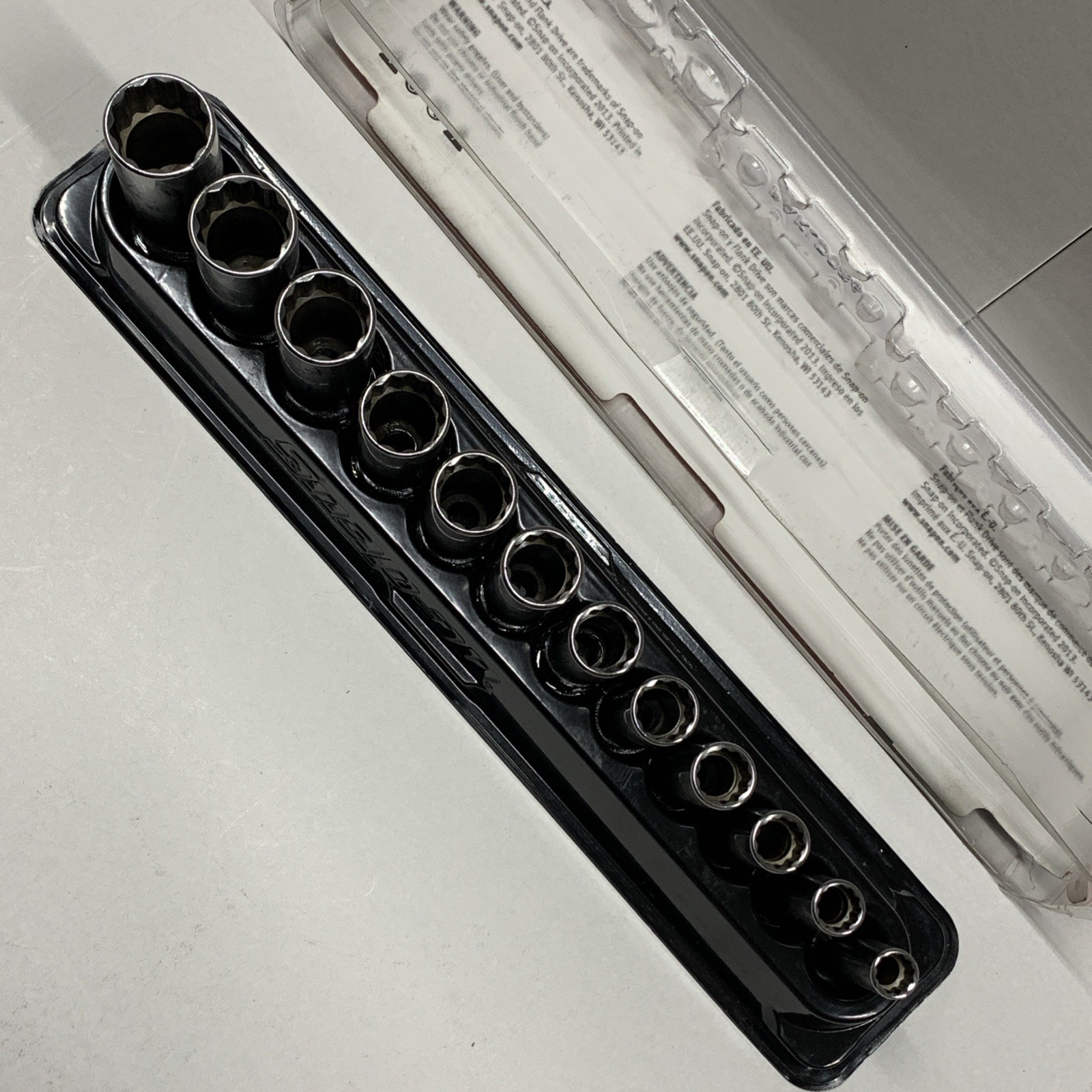 Snap On Tools USA 212SFMY 3/8″Dr 12point 8-19mm Deep Chrome Socket Set NEW