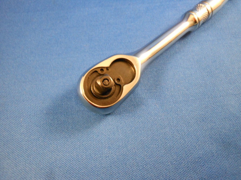 NEW JobSmart of Tractor Supply Co. 1/4″ Drive 72 Tooth Chrome Ratchet Wrench