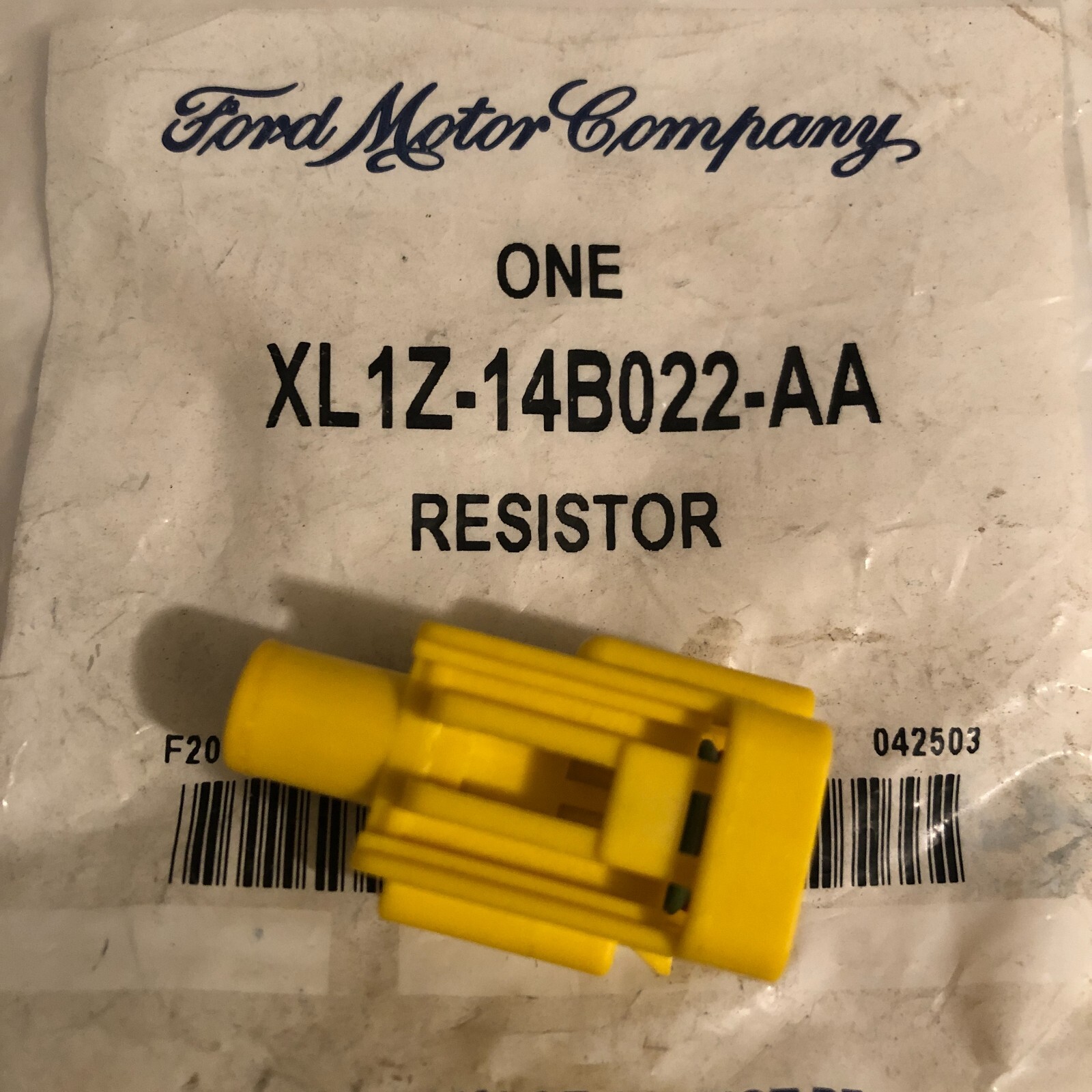 FORD Genuine OEM XL1Z-14B022-AA SRS Side Bag Light Eliminator Resistor Connector