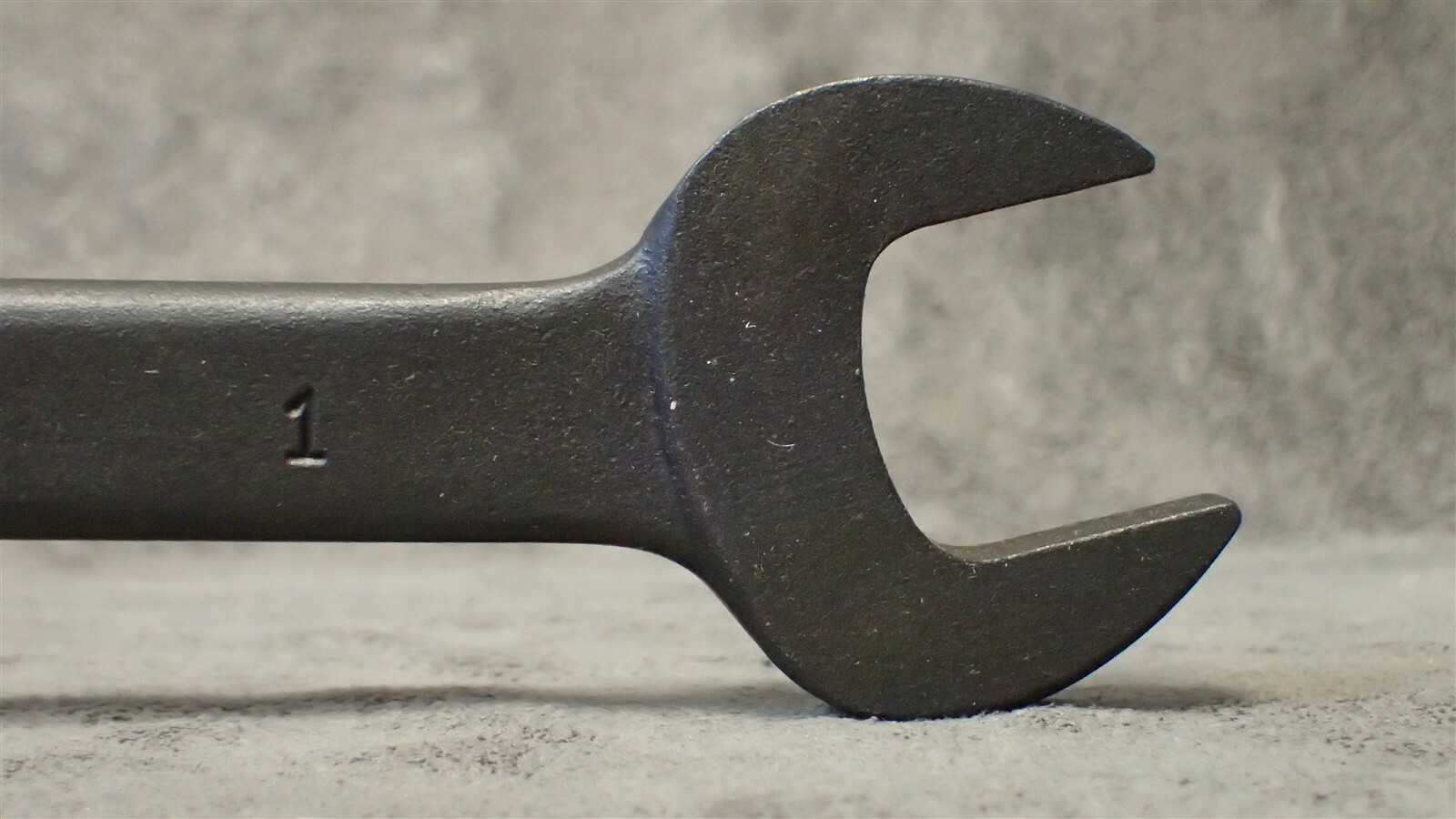 1735 MARTIN 1 x 1-1/8 x 12″ Industrial Black Double Head Open End Wrench BN124