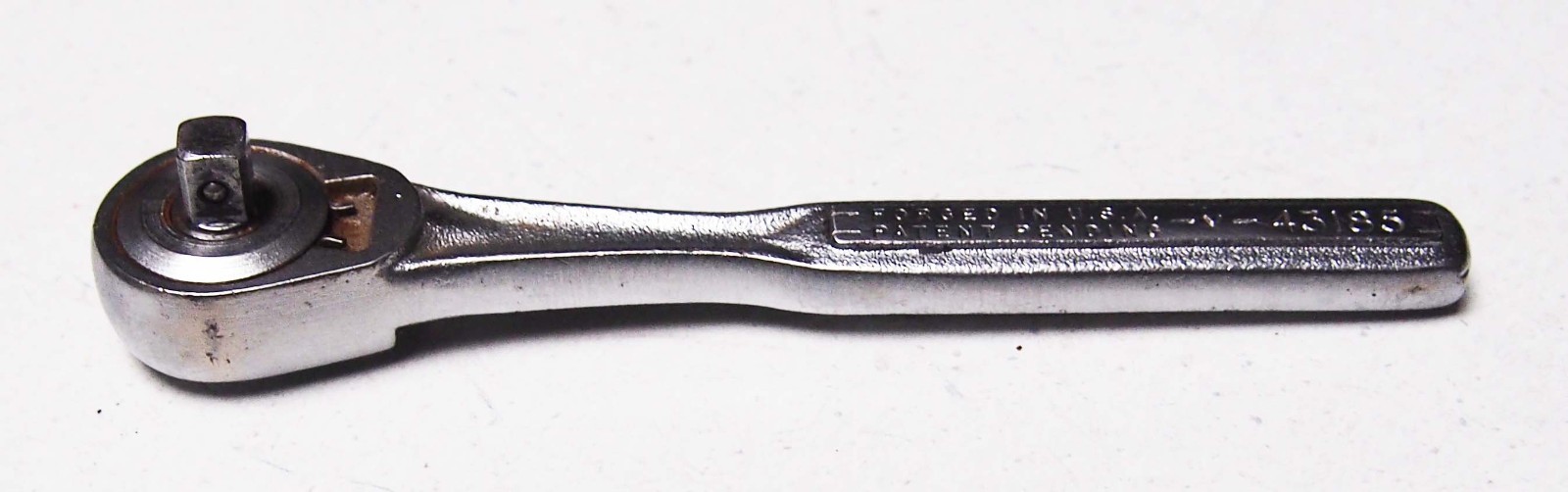 Craftsman Vintage Ratchet 1/4 dr 43185 Quick Release Oil Hole -V-