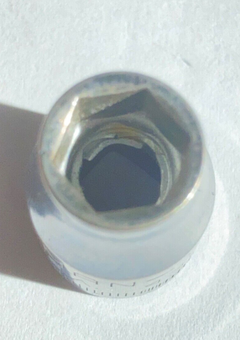 CRAFTSMAN TOOLS USA V43541, 3/8″ DRIVE, 9MM. SHALLOW, 6 POINT SOCKET.
