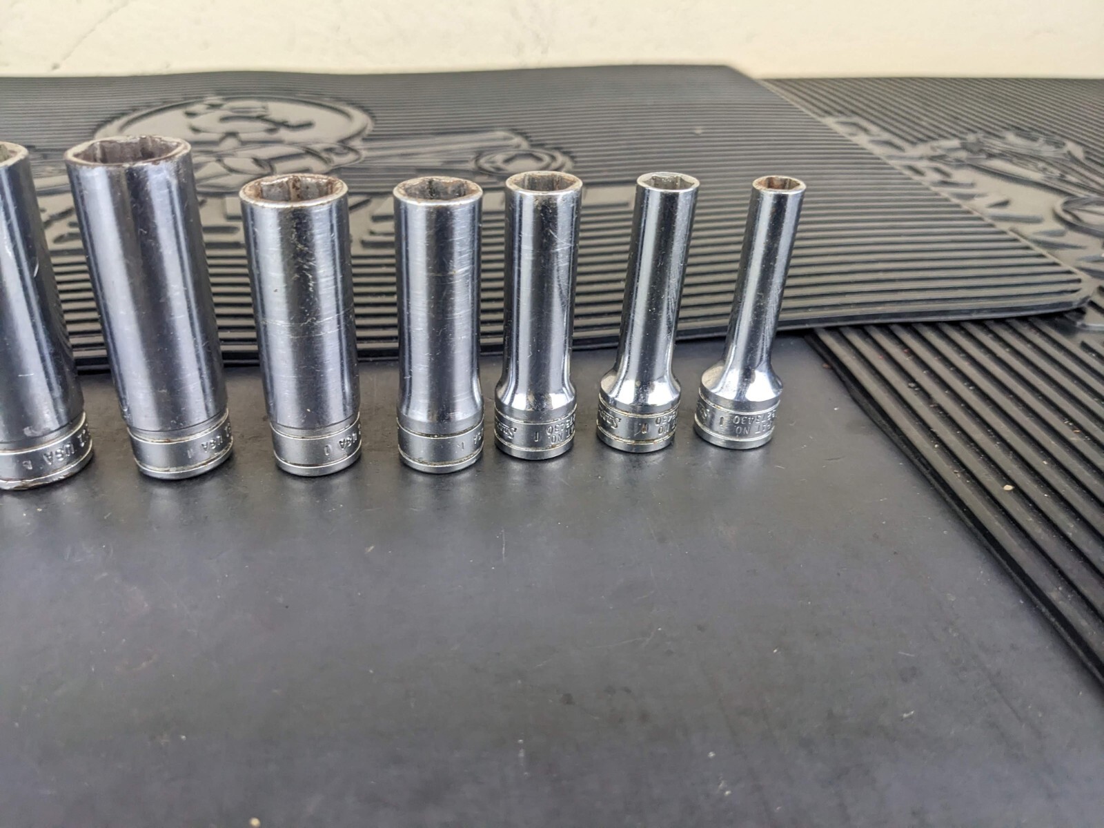 #az527 Snap On 3/8″ Drive 11 Pc SAE Deep 6 Pt Socket Set 211SFSY 1/4″ – 7/8″