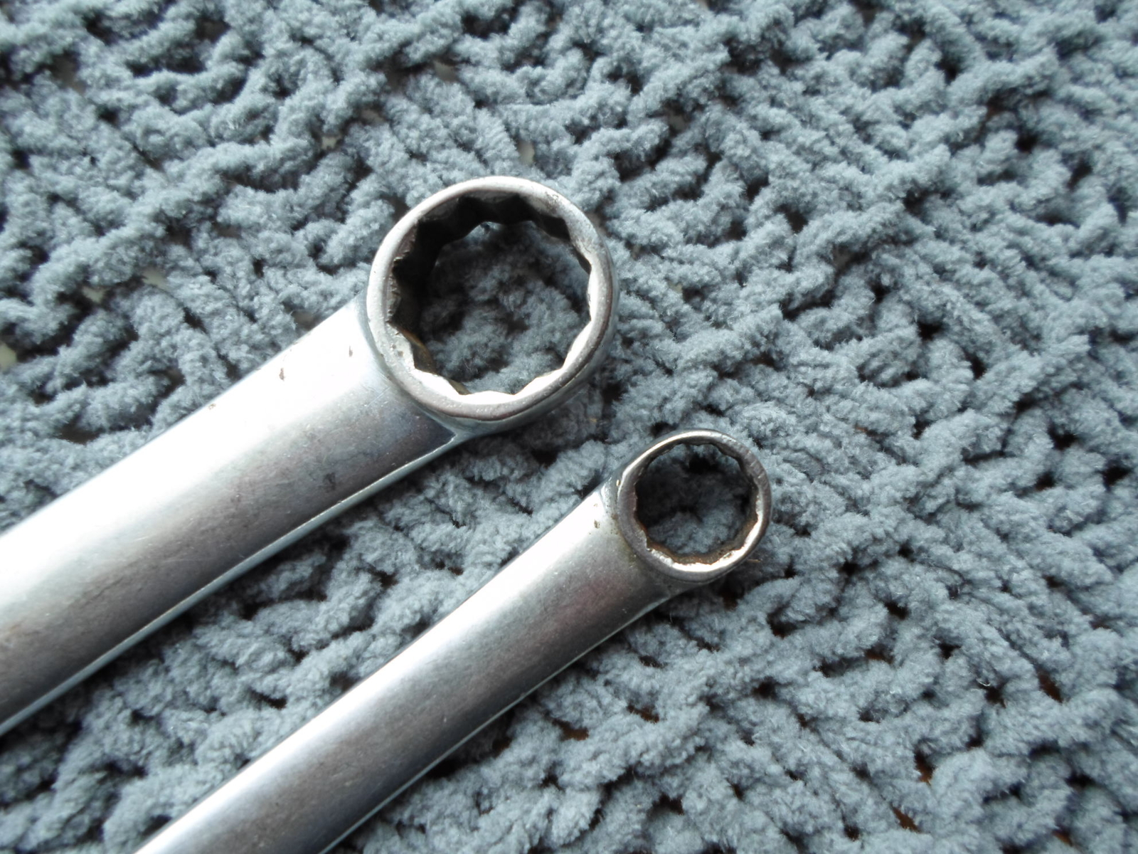 (2) vintage SNAP ON – short – COMBINATION WRENCH – 3/8 5/8″ – OEX-120 OEX-200