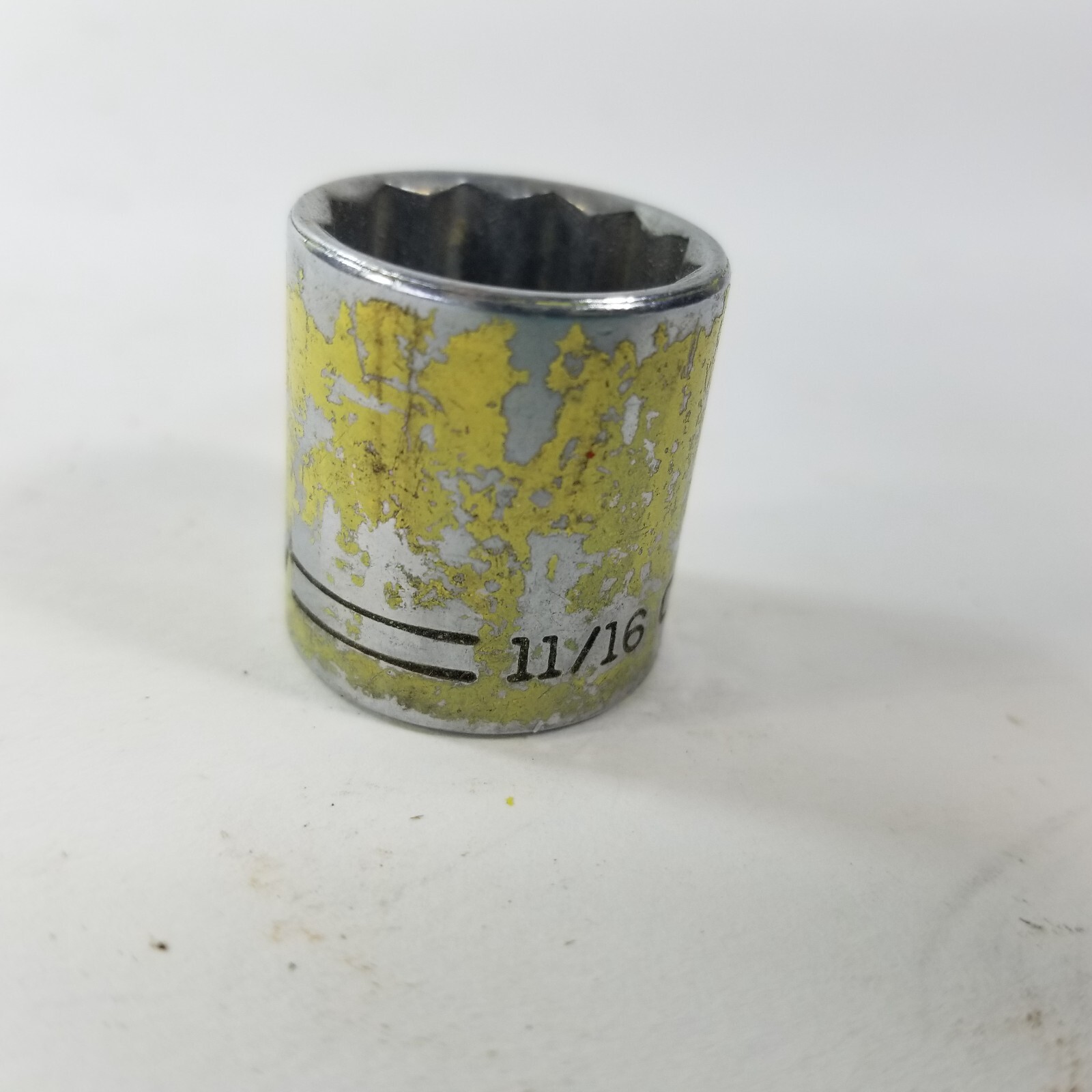 Vintage Craftsman 3/8″ Drive 11/16″ Standard 12-Point Socket =V=