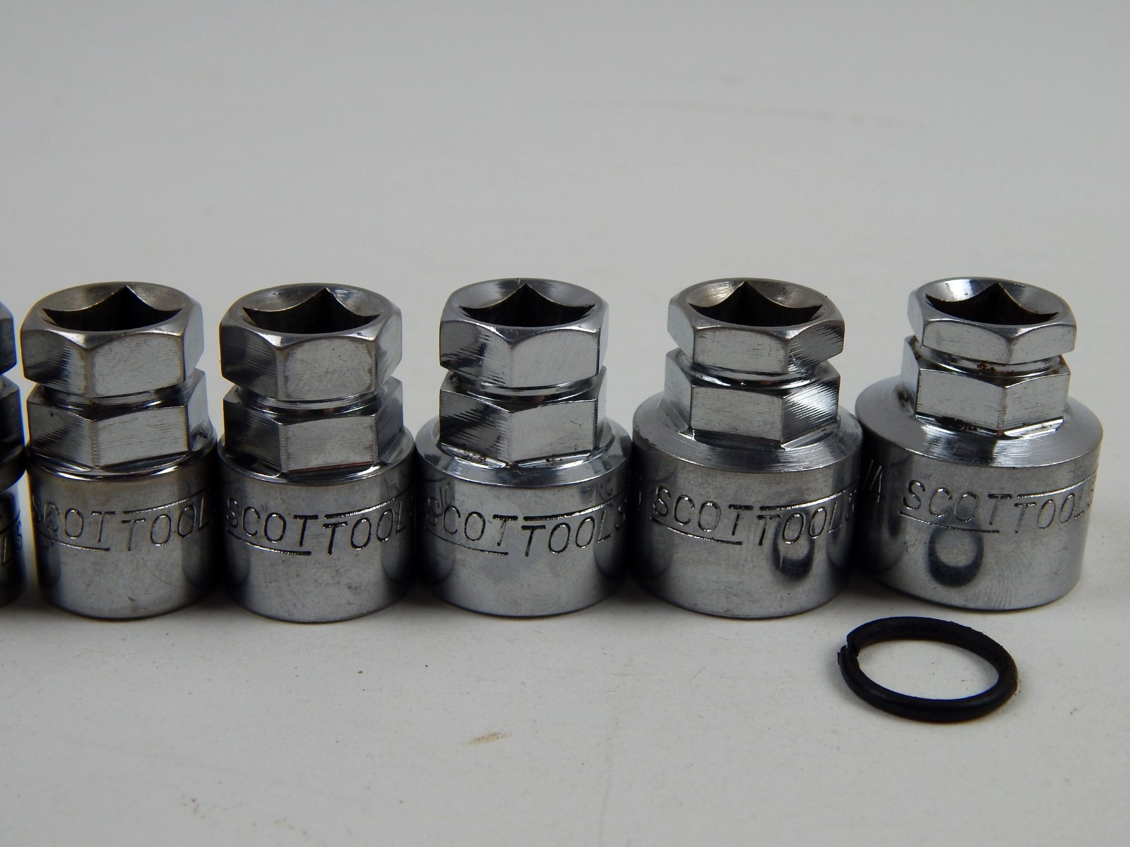 Scottools Low Clearance Profile Socket Set 3/8″ Dr. 5/8″ Hex Dr. 7/32″ to 3/4″