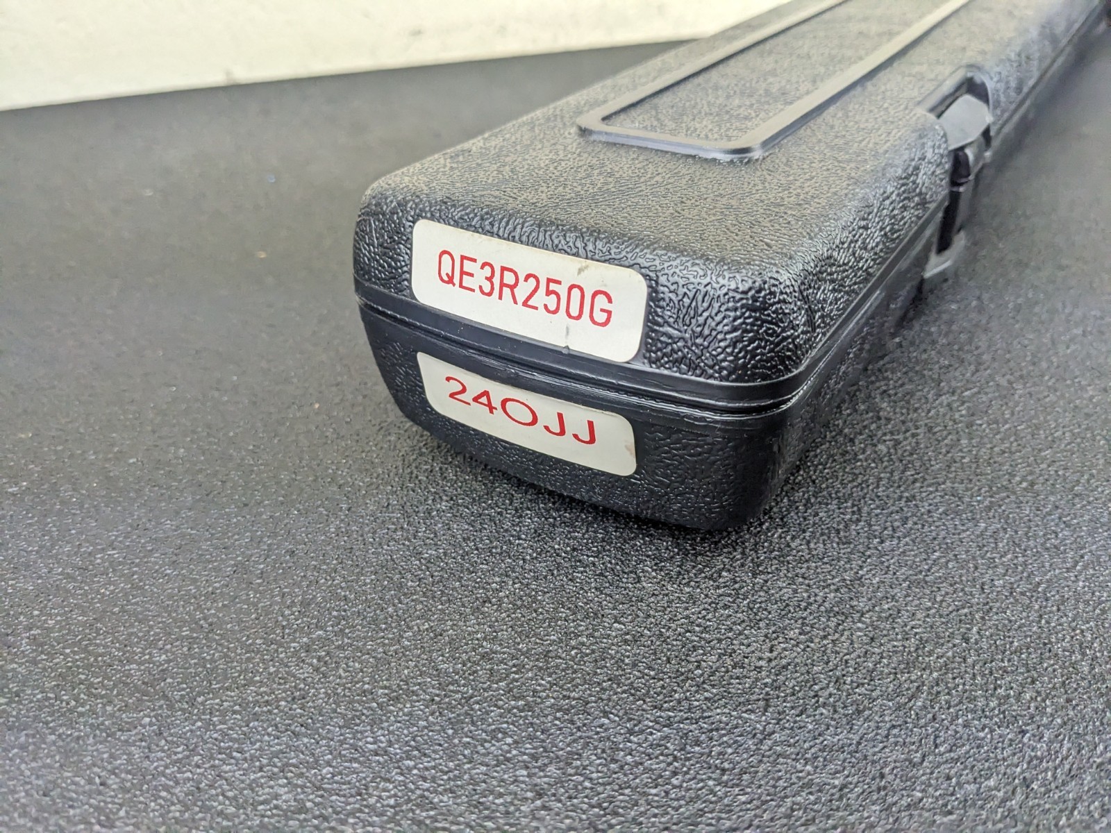 #bn925 Snap-on Case for 1/2″ Drive 250 ft lb Click-Type Torque Wrench QE3R250G