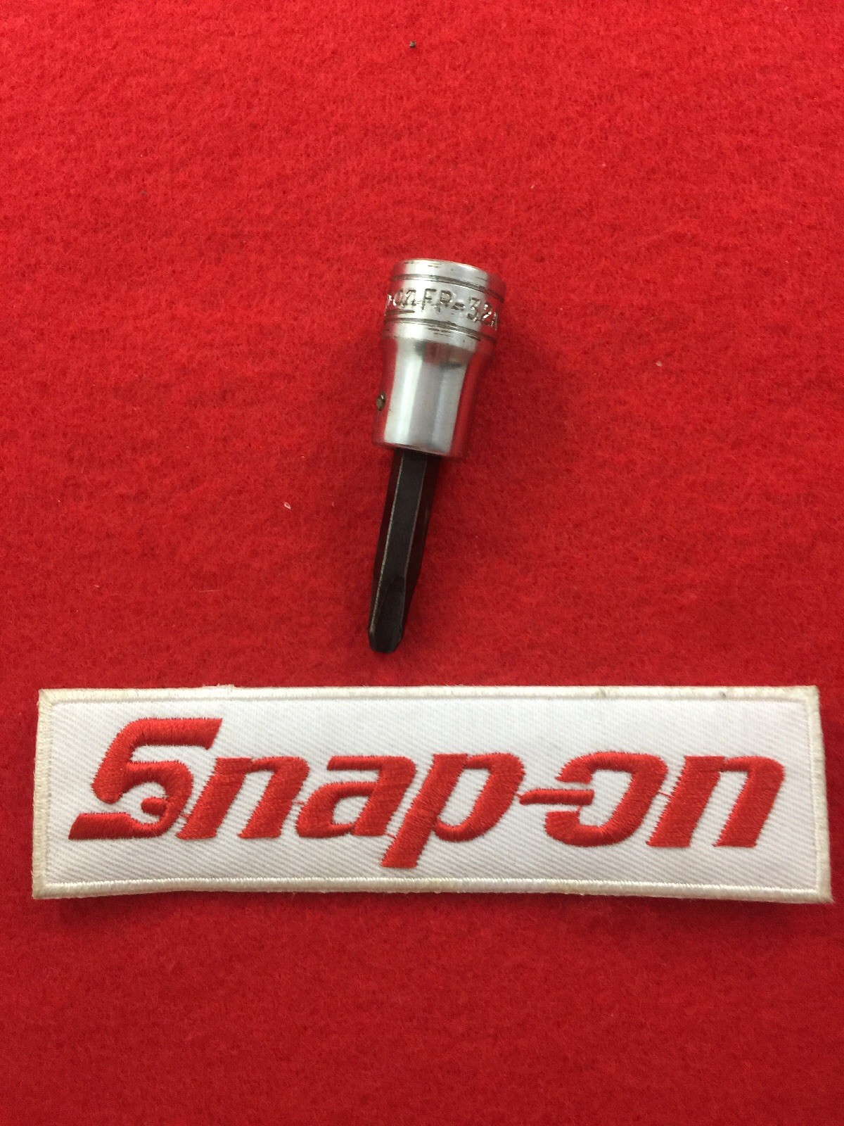 Snap-on Tools USA 3/8″ Drive Phillips # 3 Standard Chrome Socket Driver FP32A