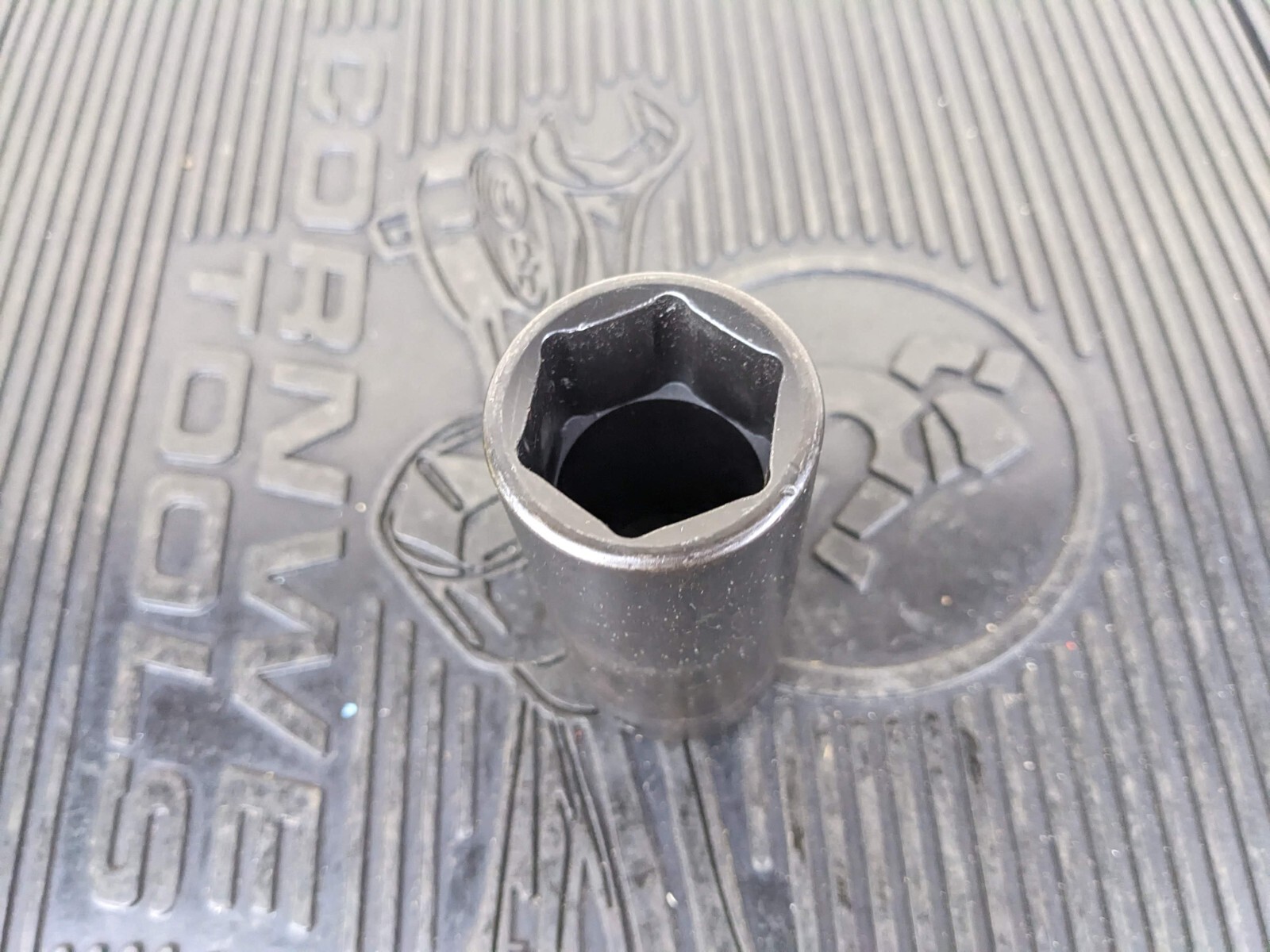 #bg910 Snap-on NEW SIMM300 USA 1/2″ Drive 6 Point 30mm Deep Impact Socket USA