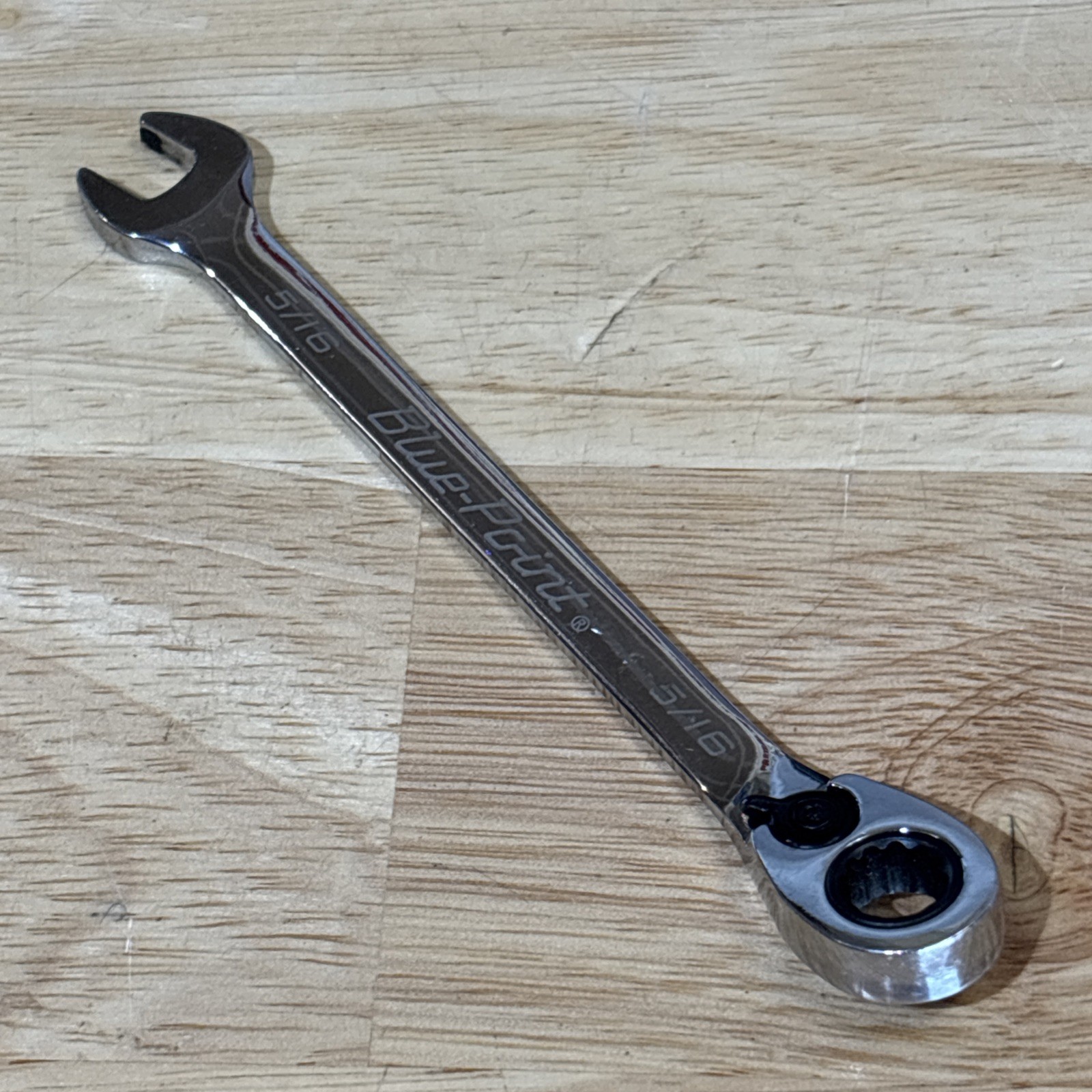 Blue Point 5/16″ Ratcheting Combination Wrench 12 Point Reversible BOER10