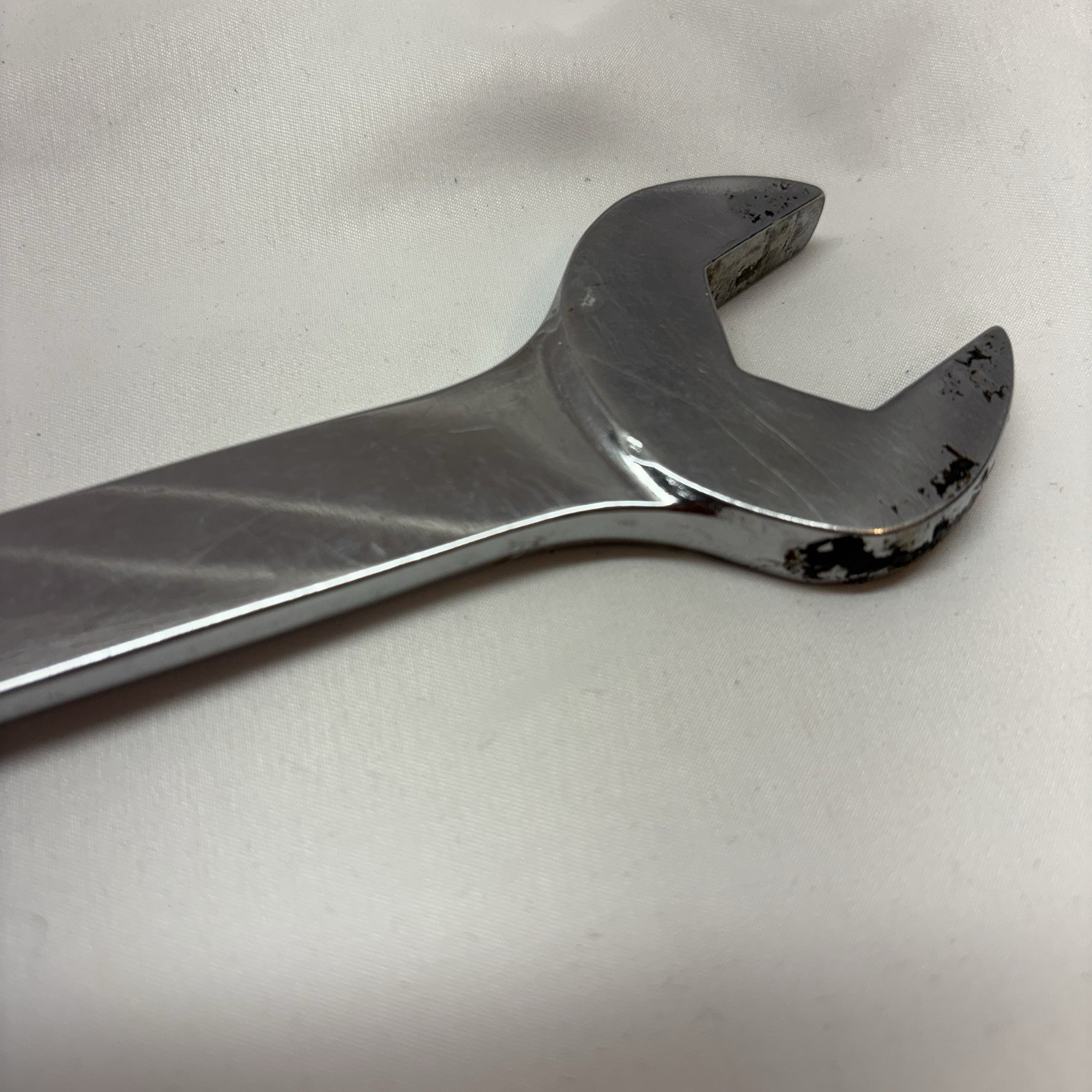 MAC Tools CL32LR 12-Point 1″ Long Full Chrome Polish Combination Wrench(R)
