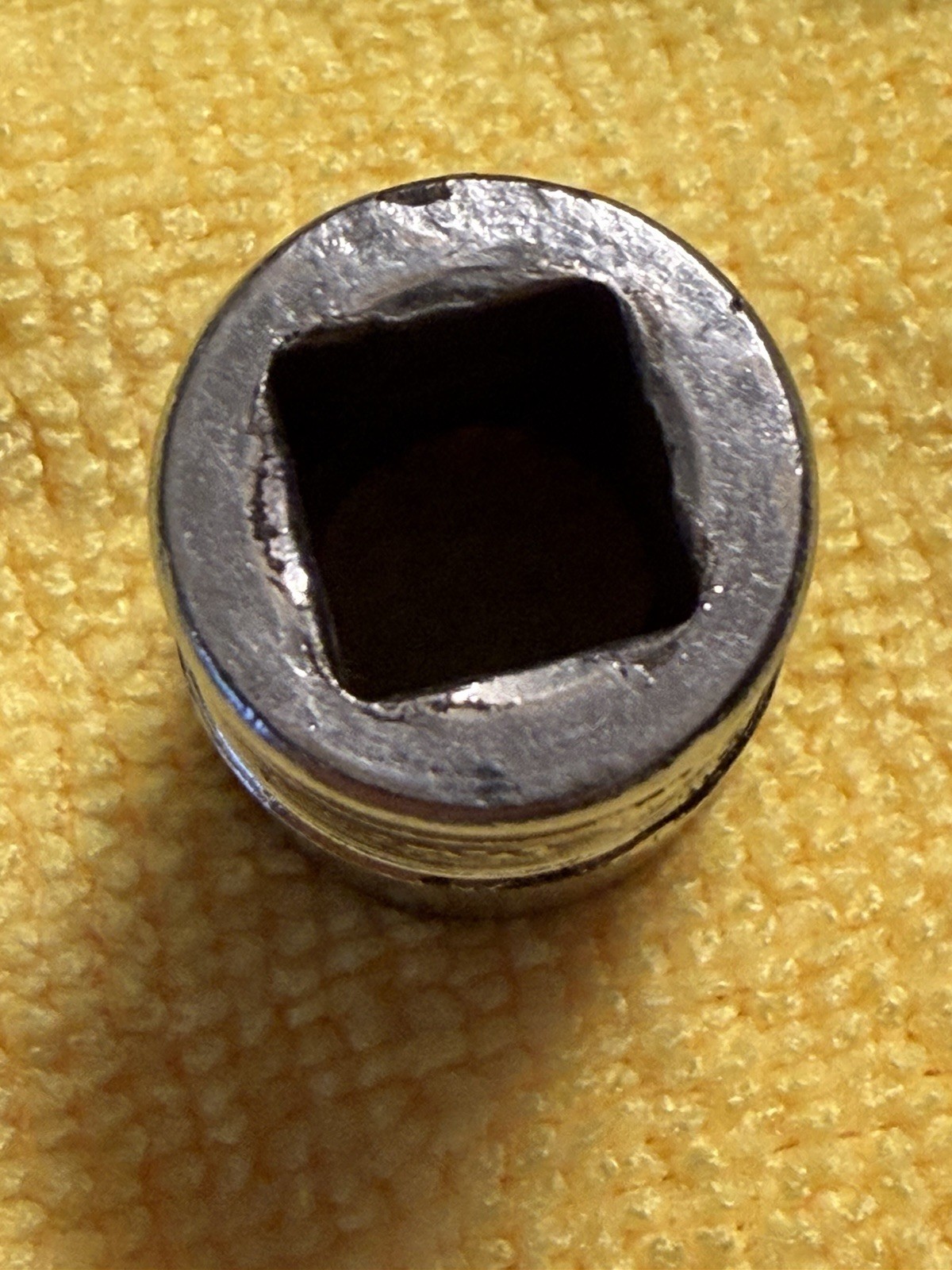 Snap-On 3/8″ Flank Drive 9/16″ 6 Point Shallow Chrome SAE Socket FS181 USA