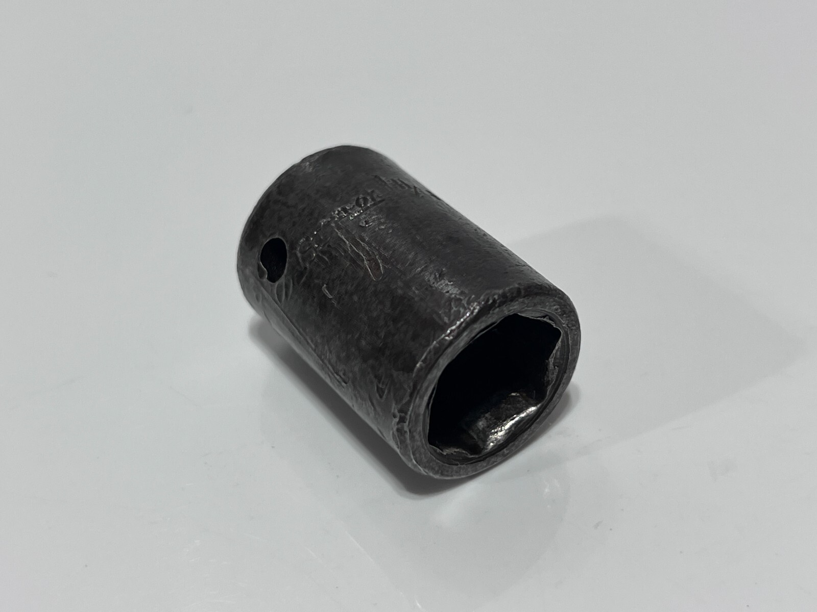 Snap-On Tools CANADA Rare IM220 11/16 Shallow Impact Socket, 1/2″ Drive, 6 Point