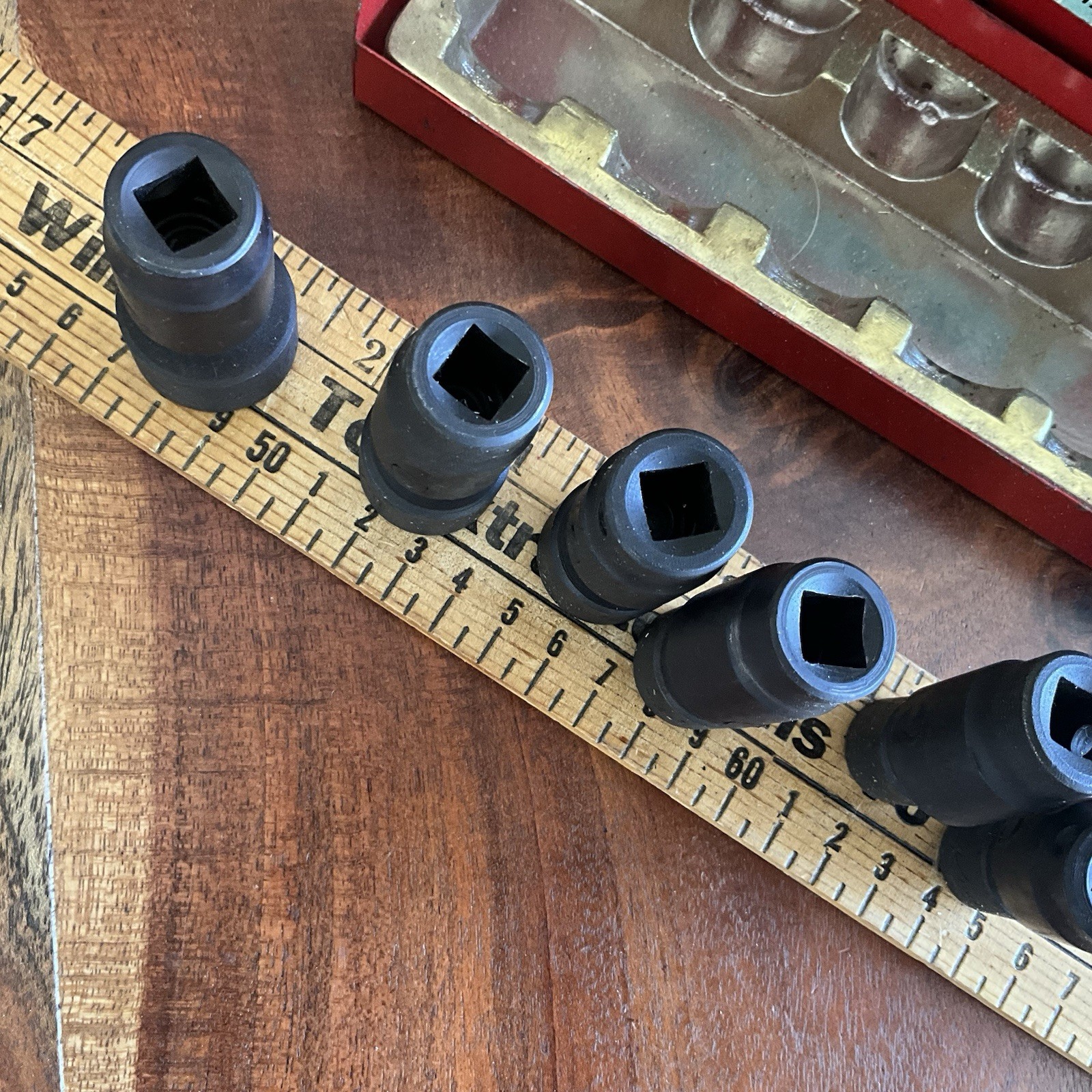 Vintage Universal Swivel Impact Set w Case 3/8″ Drive 7/16″ to 3/4″ 6 Point