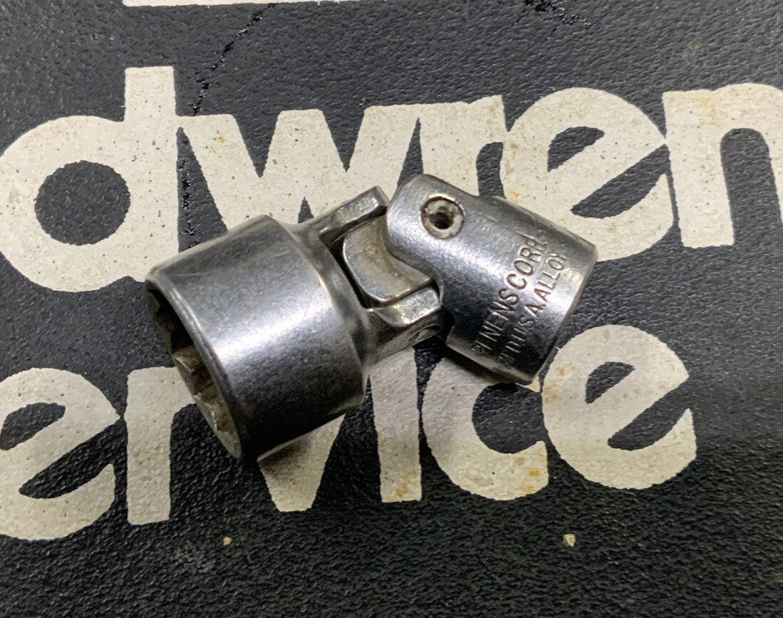 PENENS SWIVEL SOCKET HEAD. 11/16. 12 Pt. 3/8 Drive