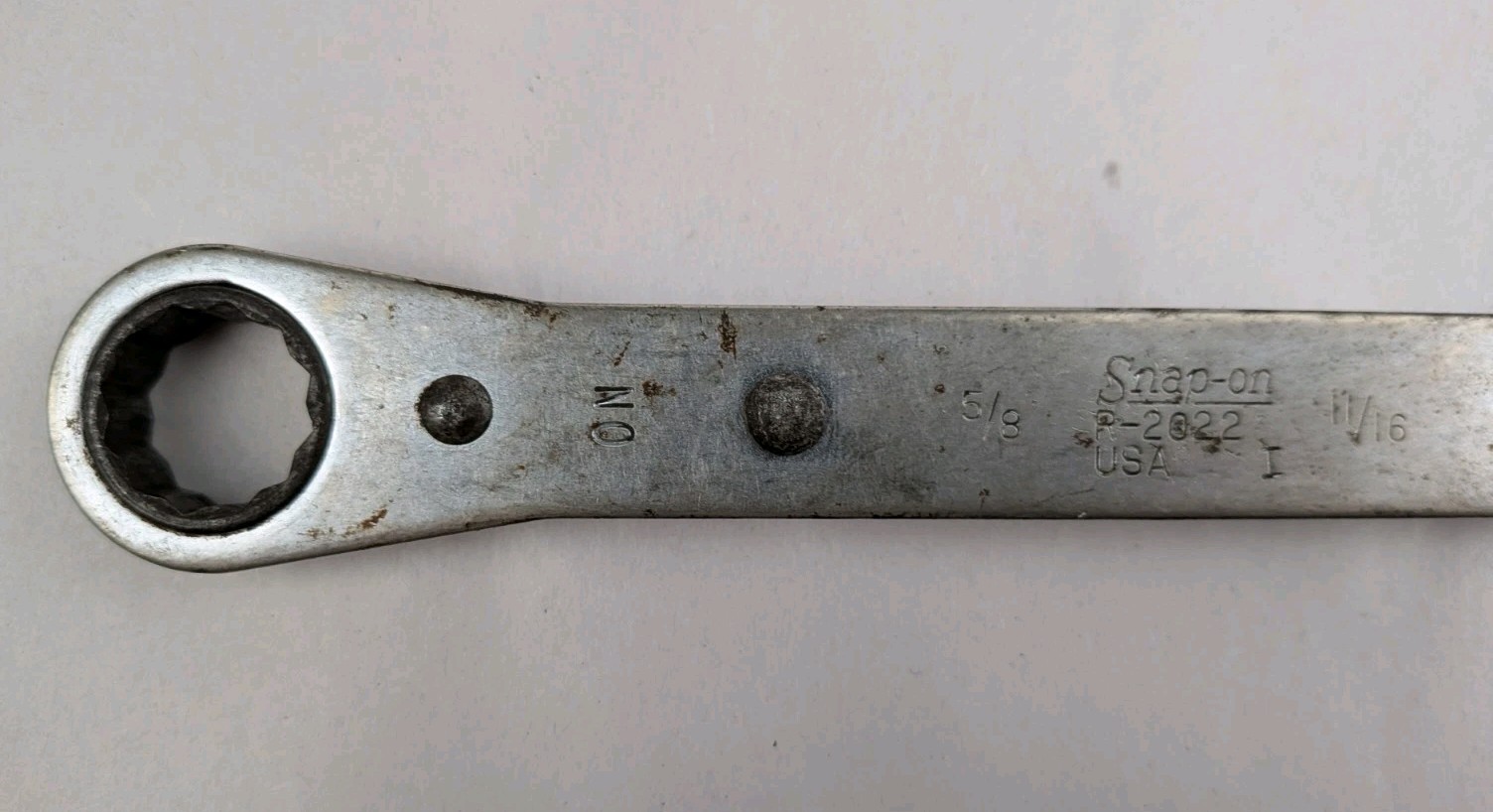 Snap-on R-2022 5/8″ & 11/16″ 12-Point Double Box Ratchet Wrench USA Hand Tool