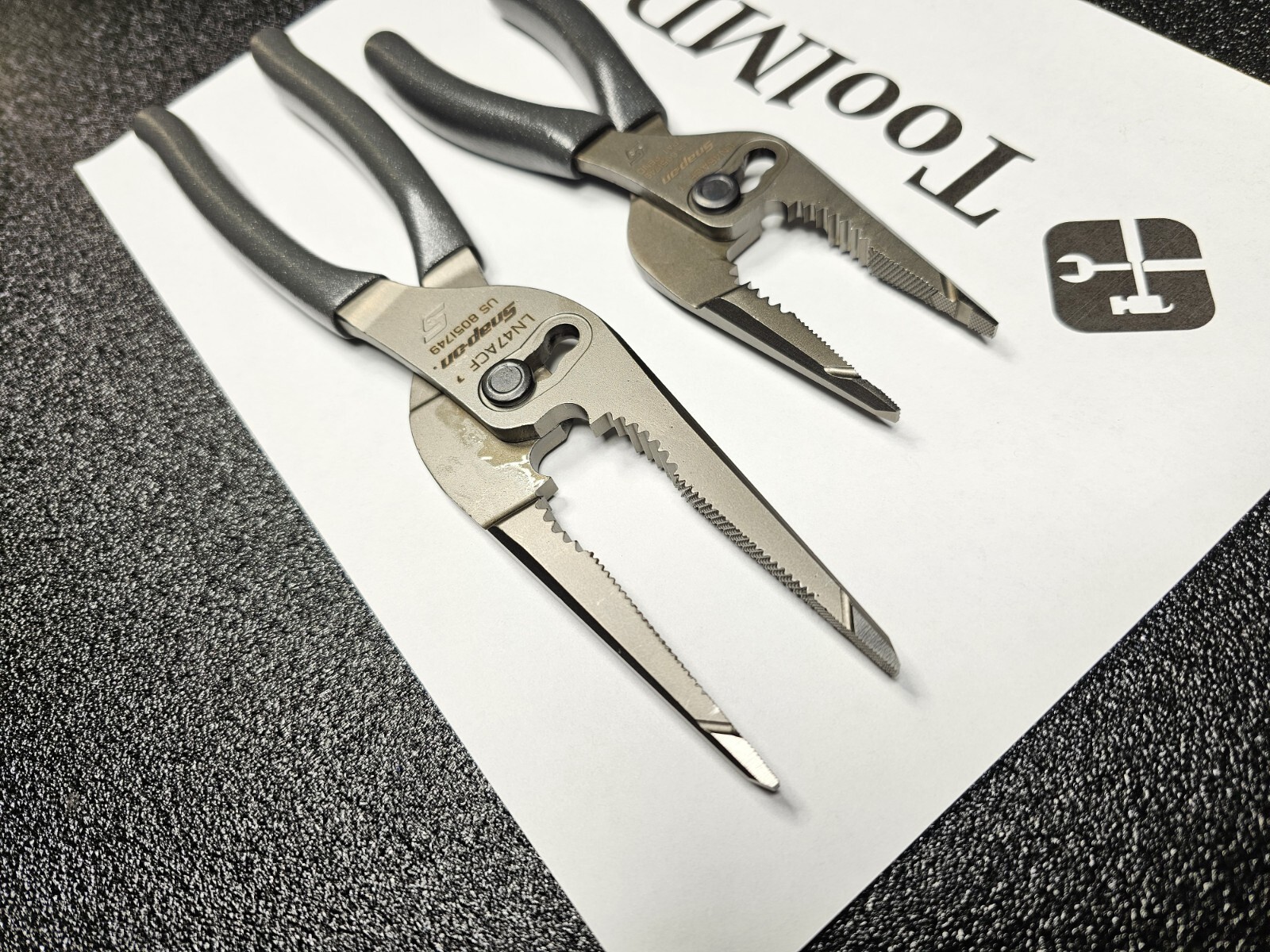 Snap-on Tools NEW 2pc DARK TITANIUM 7″ & 9″ Long Nose Slip Joint Pliers LN46ACF