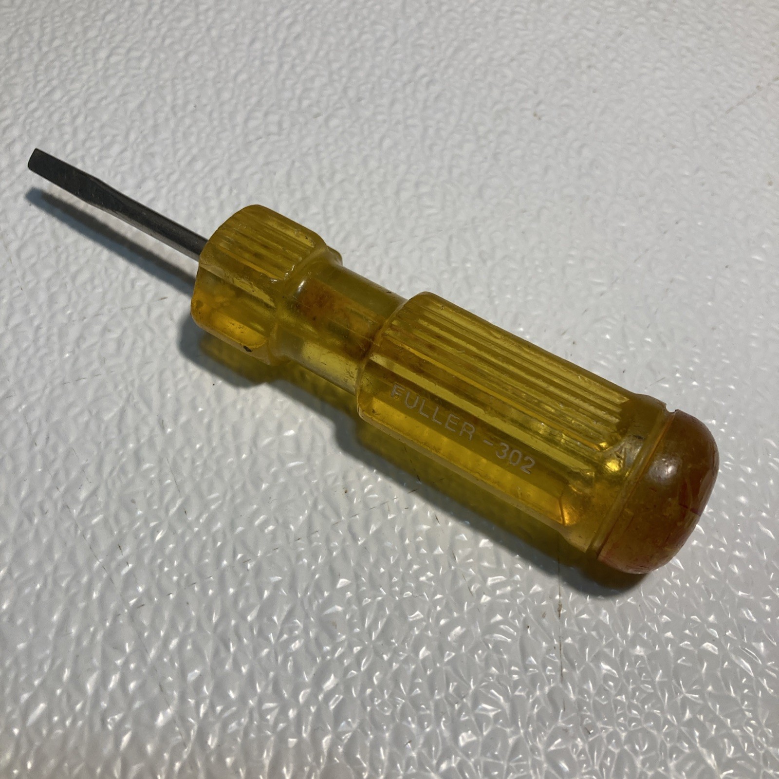 VTG Fuller 302 2-1/8” Shank 3/16″ Slotted Flat Tip Screwdriver 5 7/8” Long