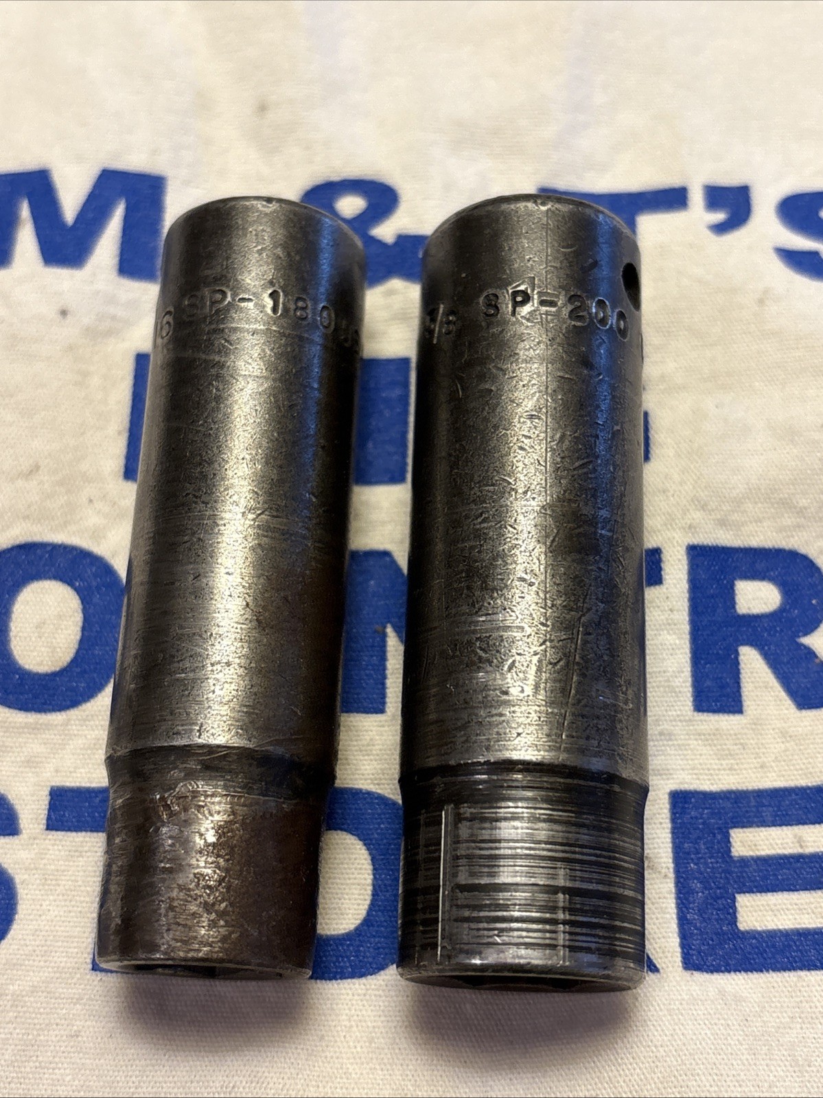 Snap-on Tools USA 1/2″ Drive 6pt SAE 9/16″ & 5/8″ Deep Impact Socket SP180,SP200