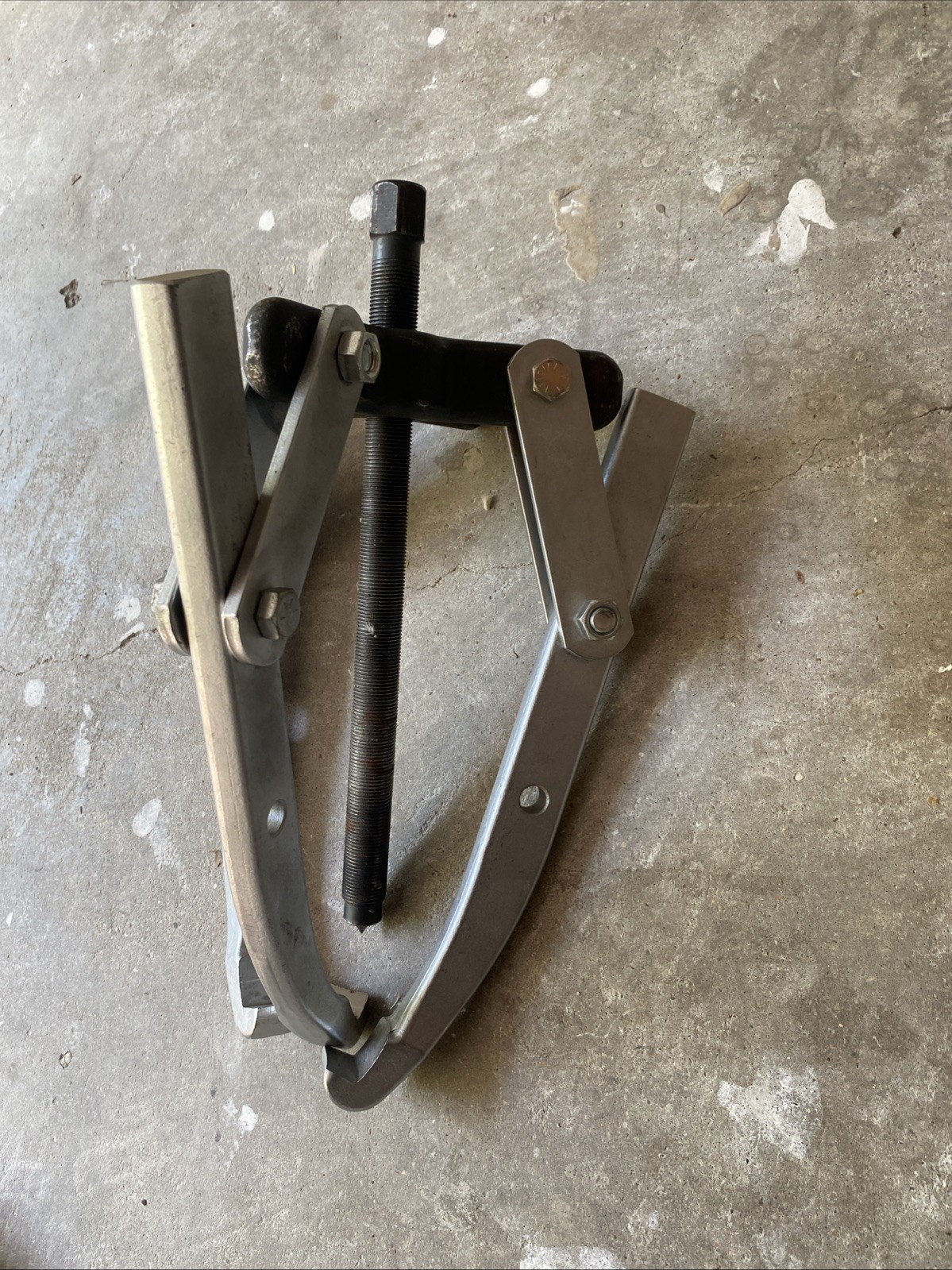 OTC Like New USA 1041 Gear Puller 13-Ton, 2/3-Jaw Grip-O-Matic