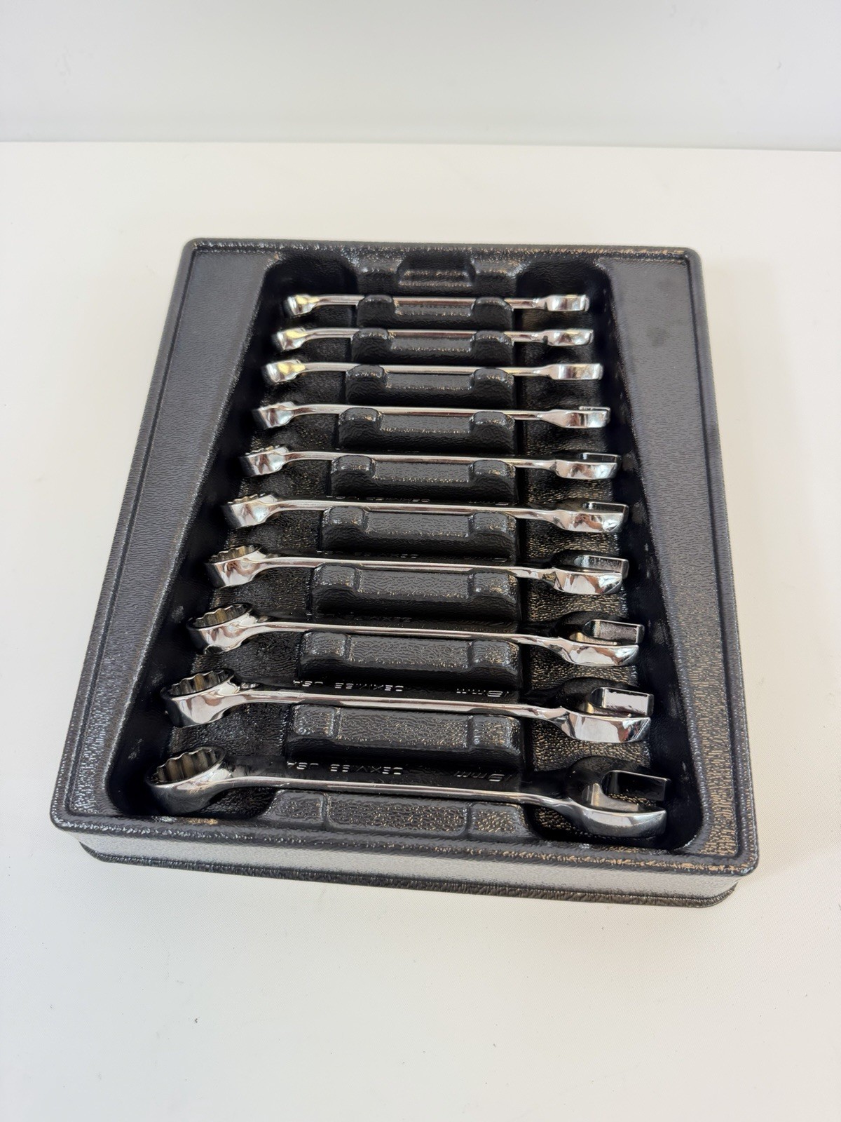NEW Snap On OEXM710B 10 Piece 10-19mm 12-pt Flank Drive Combo Wrench Set