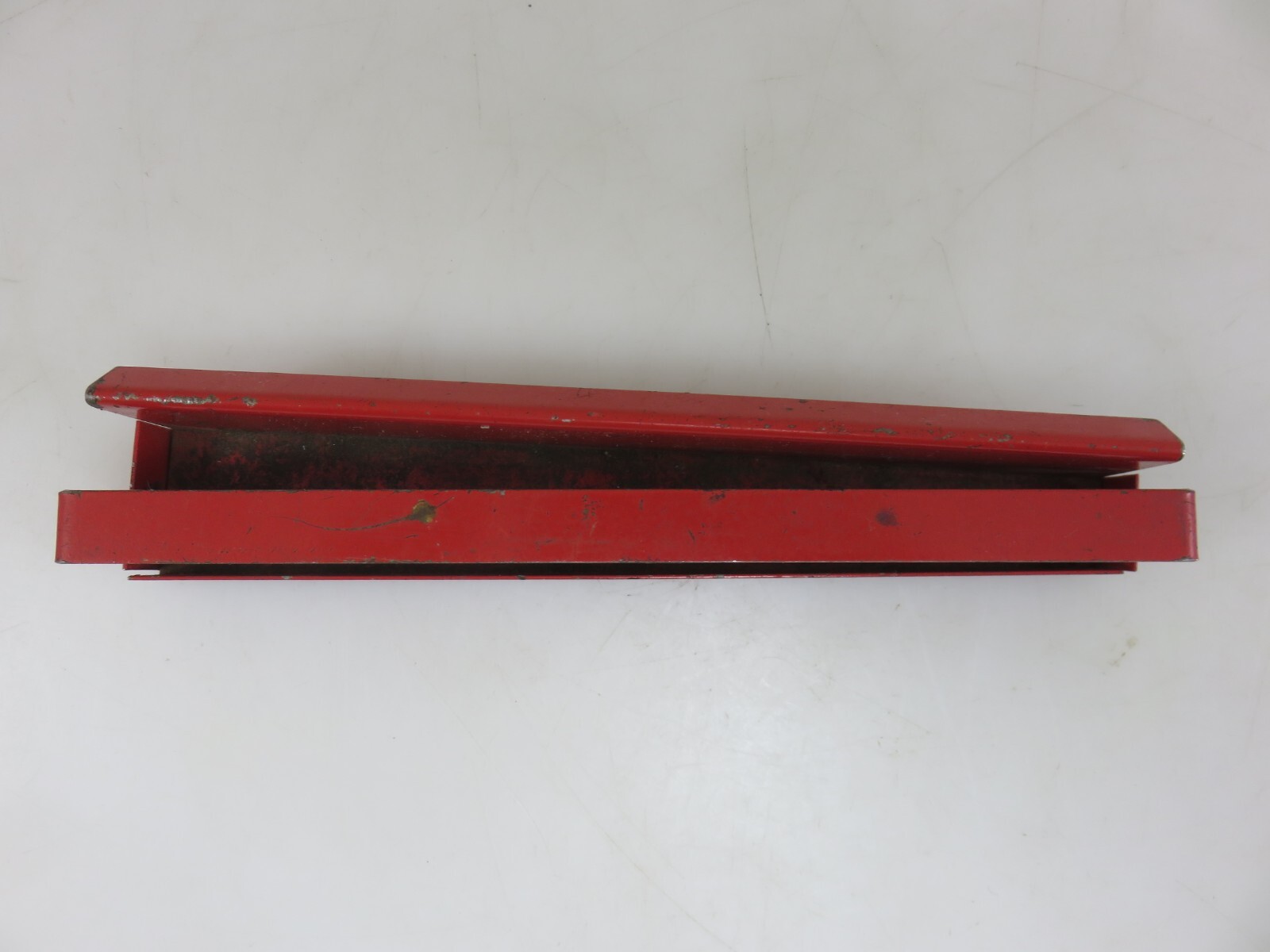 Unbranded Hang-On Socket Caddy Tray Holder RED For 3/8″ Dr. Short Socket Set
