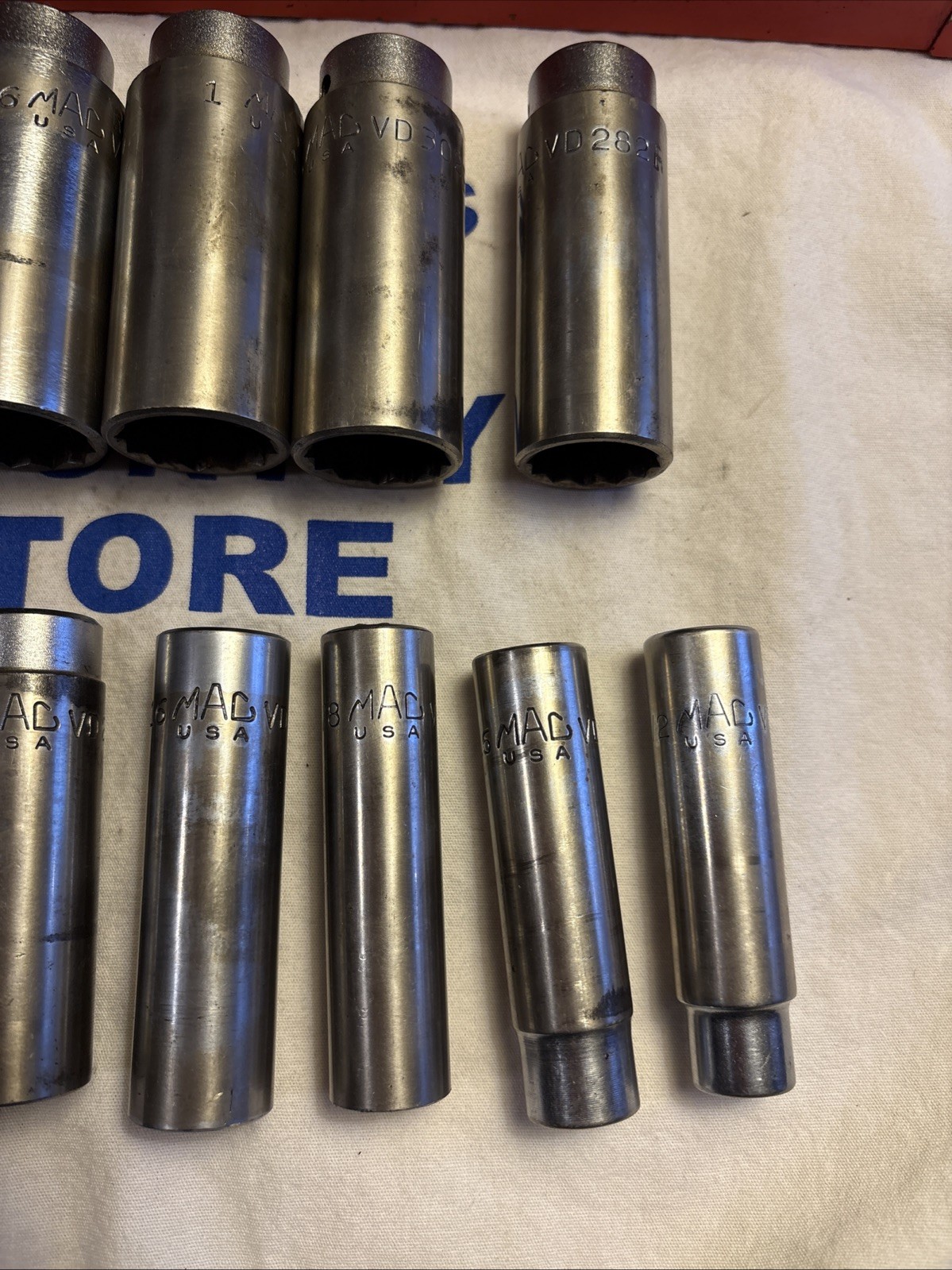 Mac Tools 1/2″ Dr 1/2″ – 1-1/8″ 12pt Deep Chrome Socket Set (no 7/16) SVD122TR