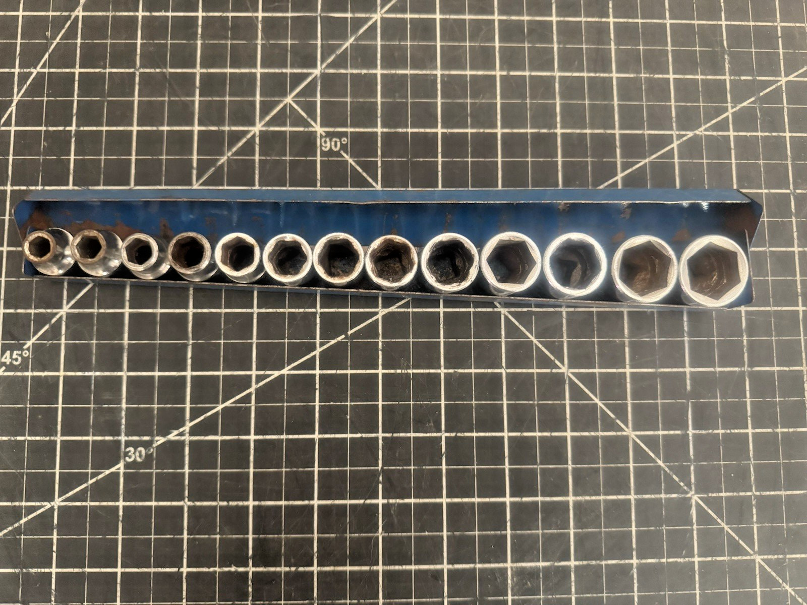 13pc 3/8” Drive Metric Shallow Socket Set – 7mm–19mm – Made in Japan – Blue Rail