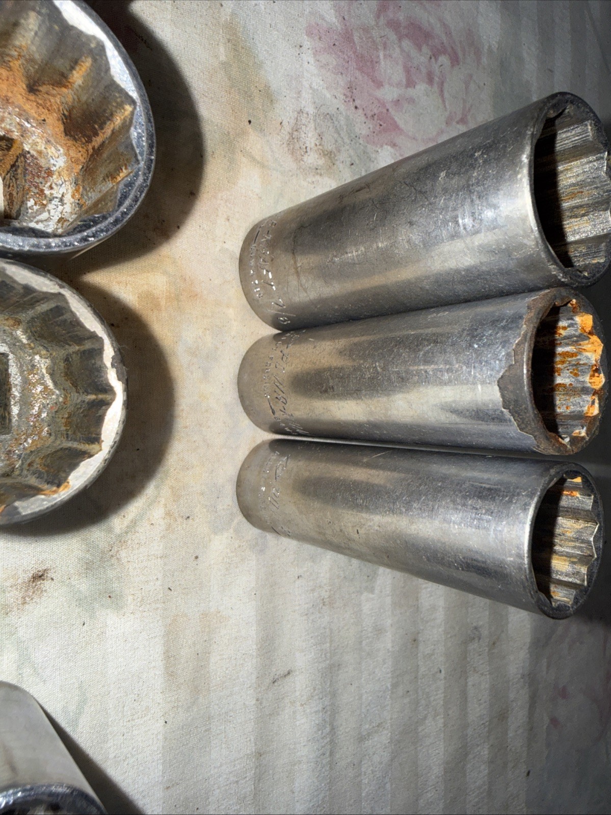 POWR KRAFT 1/2” Dr Sockets, 3/8” Sockets STD, And Deep. 18 Pieces
