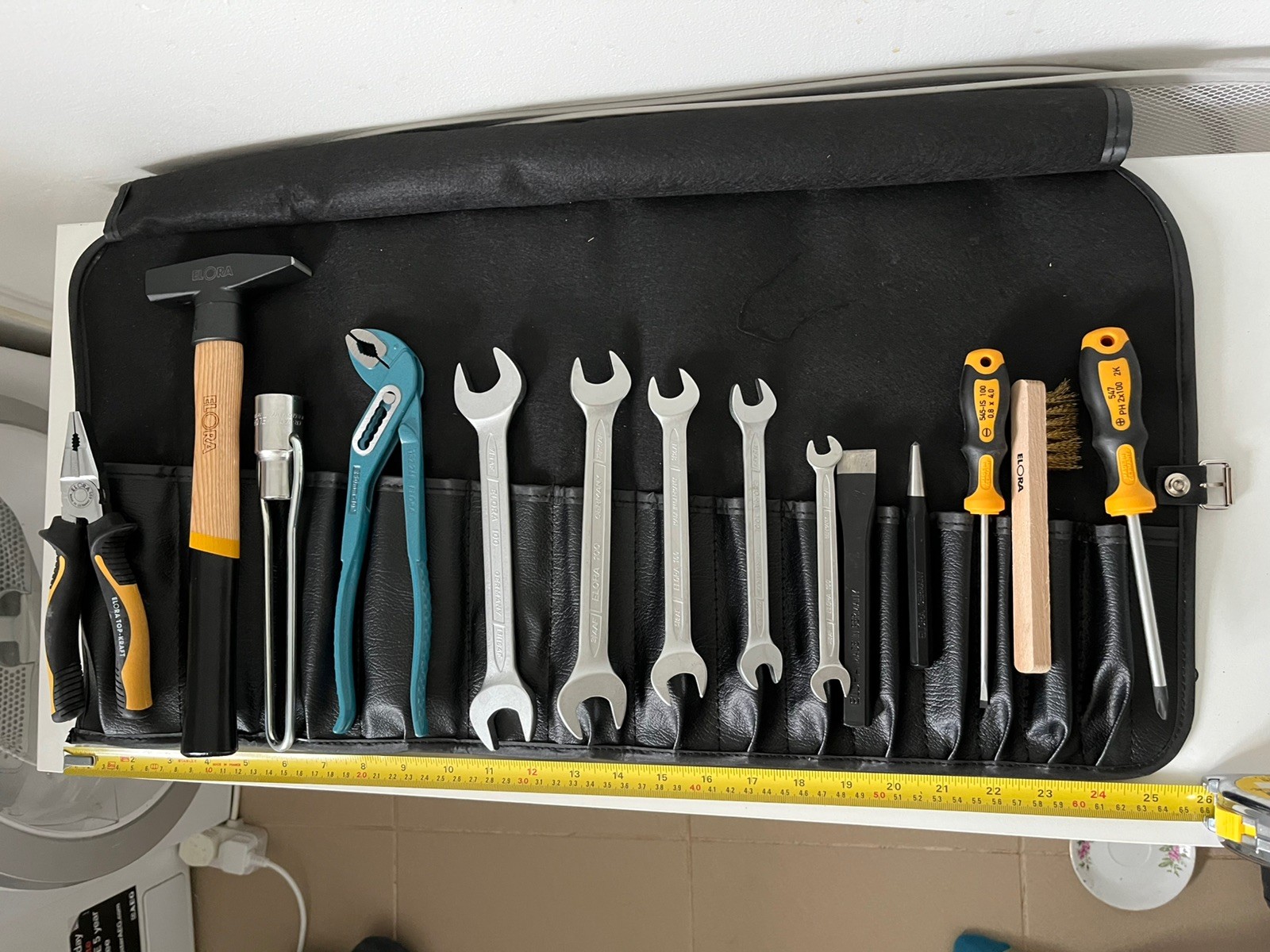Elora (Germany) Classic tool kit in roll