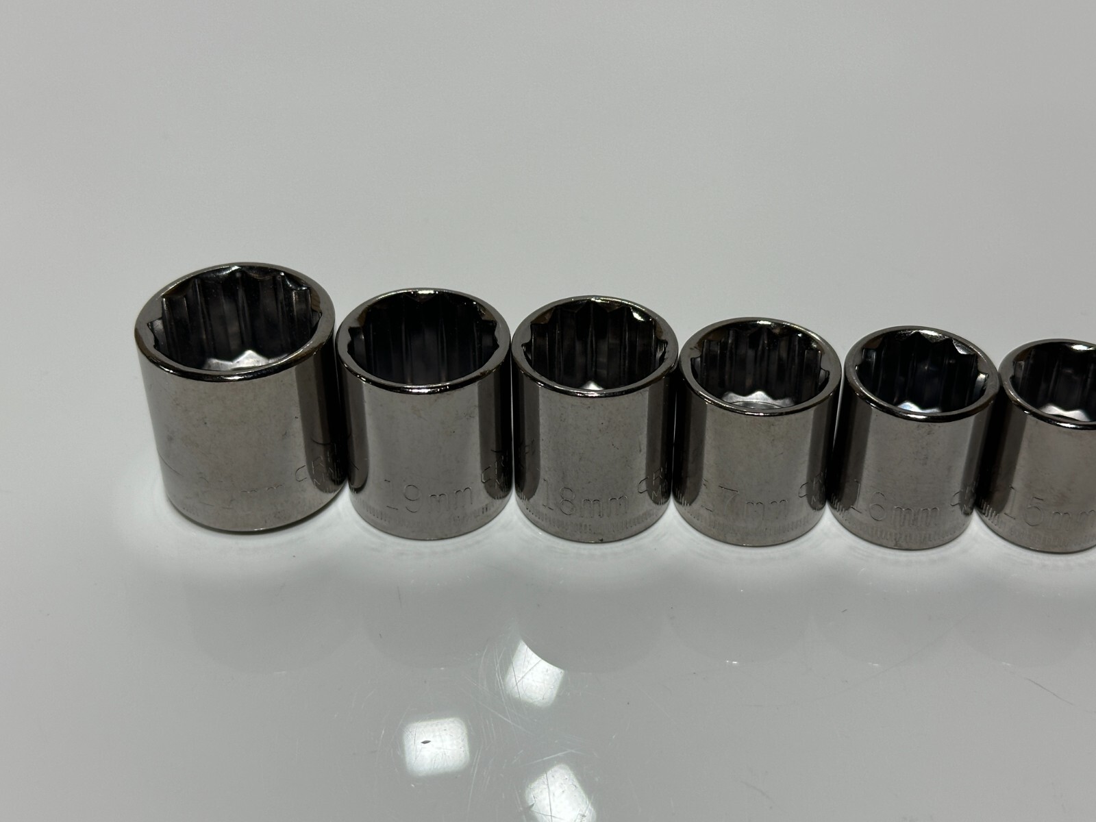 NOS Craftsman USA 15pc Metric 6mm to 21mm Shallow Socket Set – 3/8″ Drive, 12 PT