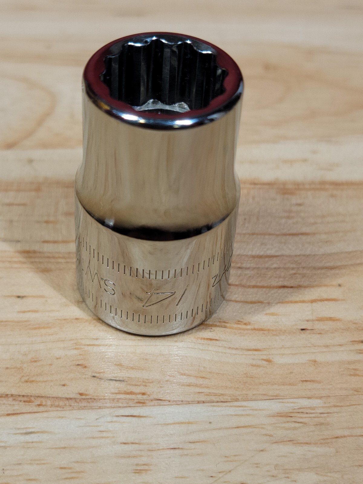 Snap-on Tools SWM141A 14mm 1/2″ Drive Metric 12-Point Shallow Socket