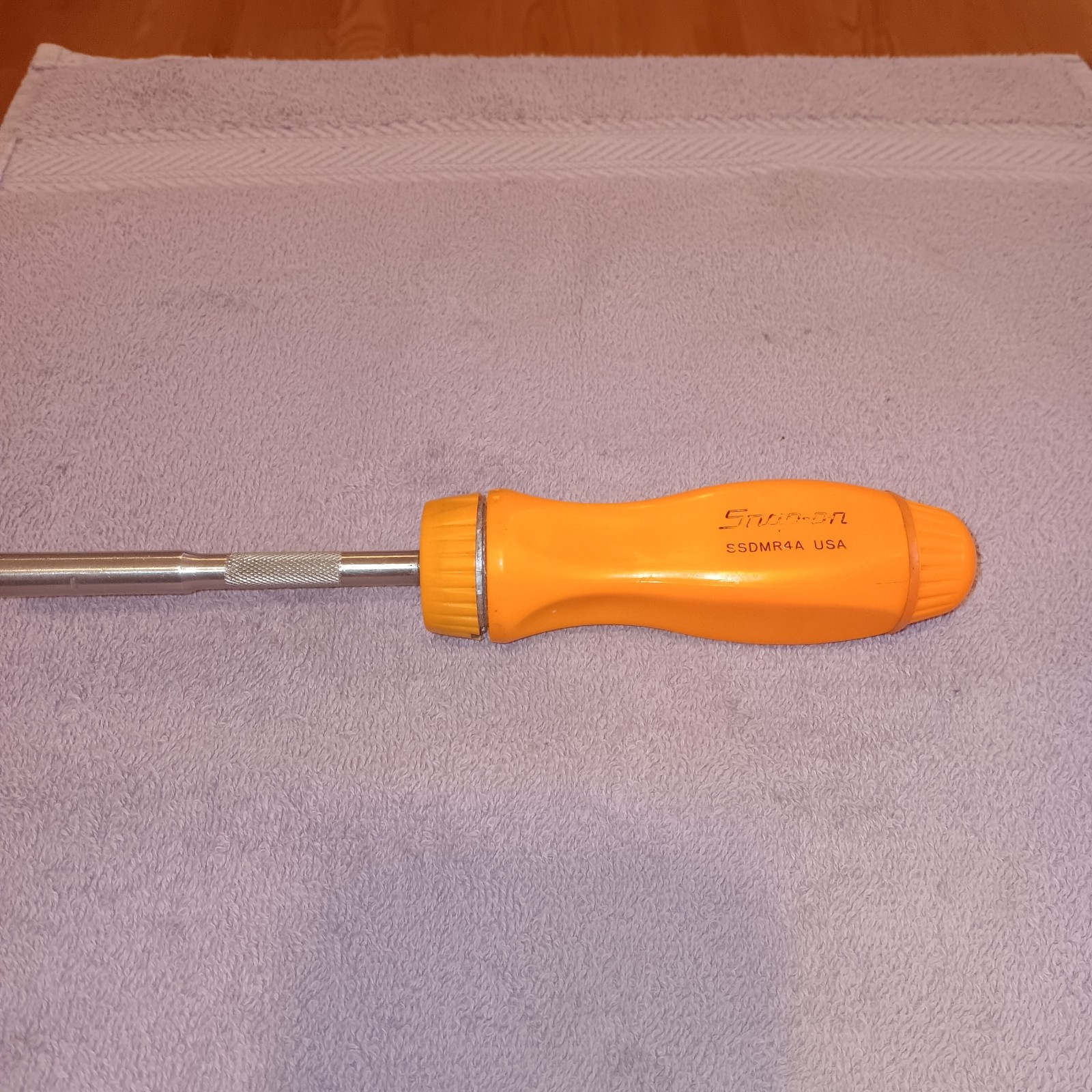 Snap-On Ratcheting Screwdriver (Orange) NO BITS