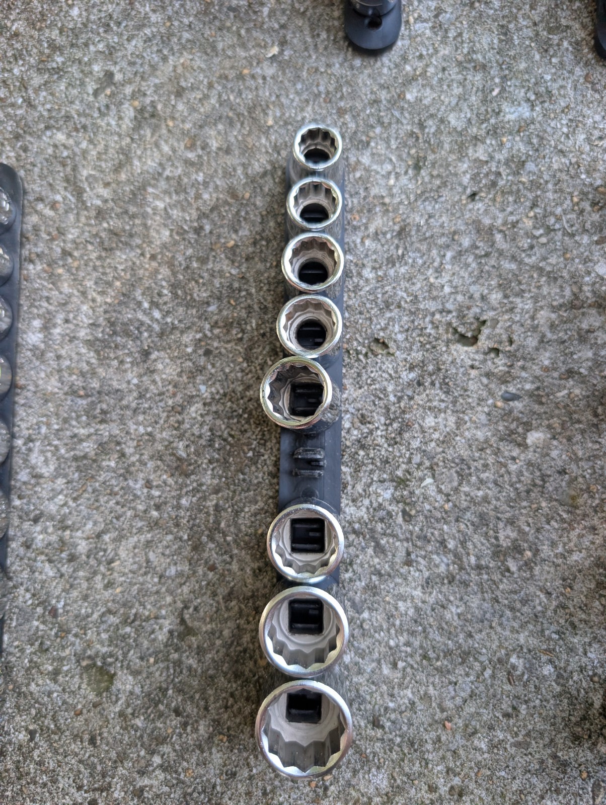 Craftsman 63 Pc (-1 Pc missing) Mechanics Socket Tool Set #933763 SAE & Metric