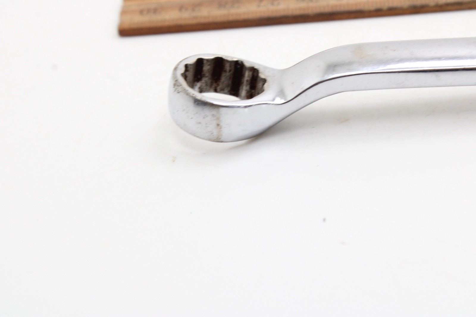 Snap-on XB2022 5/8″ x 11/16″ SAE Chrome 12 Point 10° Offset Box End Wrench USA