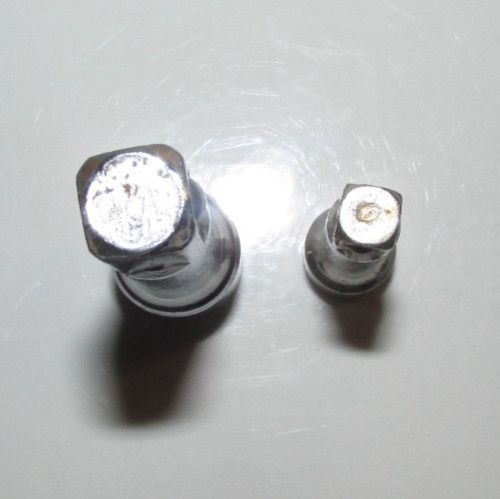 T #196 – Unbranded Set of 2 Drive extension bars 1/4″ and 3/8″ See Description