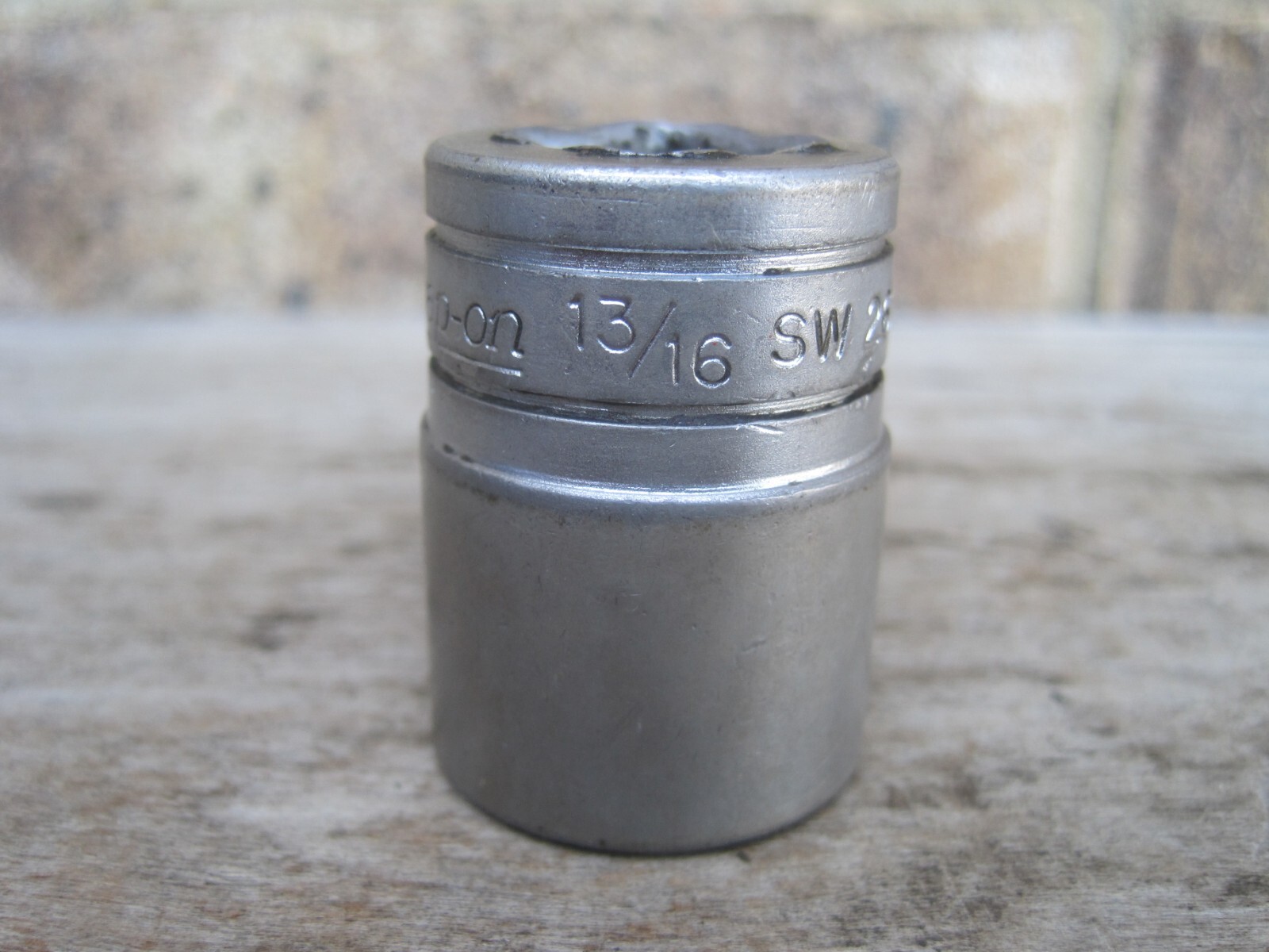 Snap-On Tools SW-261 1/2″ Drive 13/16” 12 Point Socket USA OLD LOGO