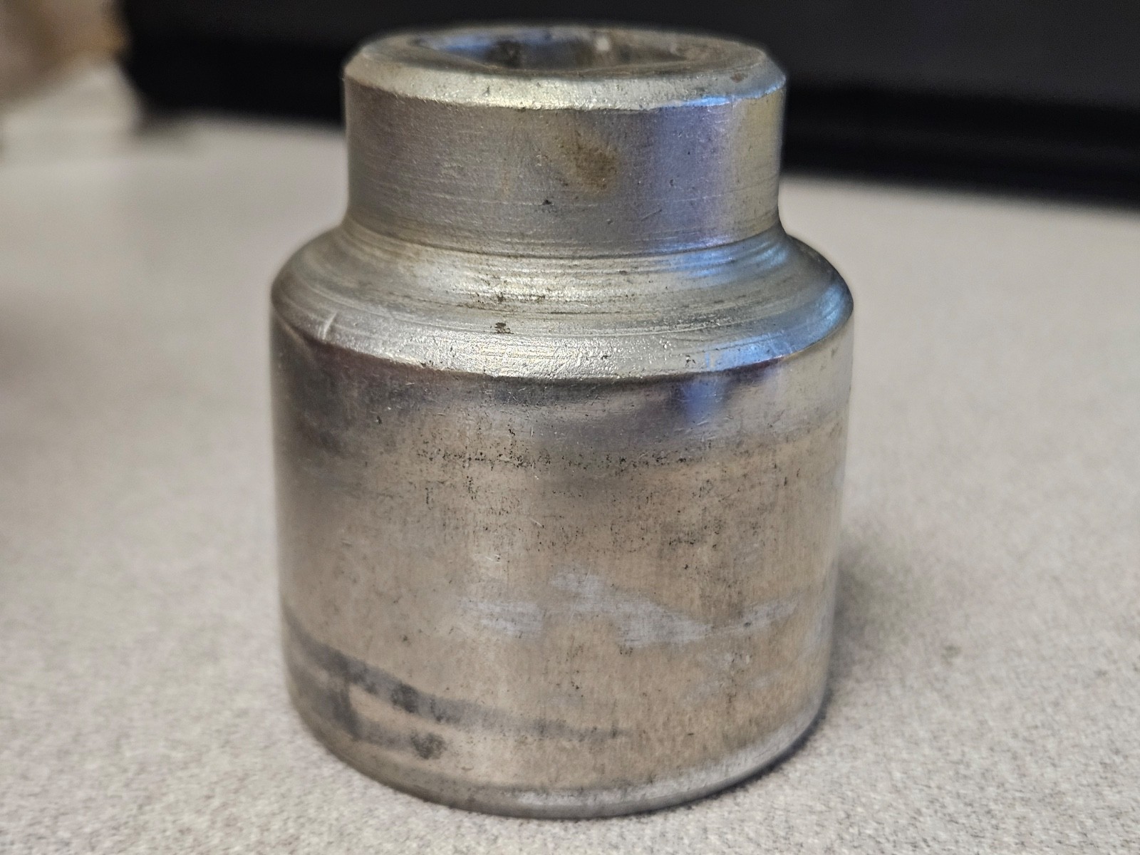 Vlchek 4246 vintage 3/4-inch drive socket 1-7/16-inch size