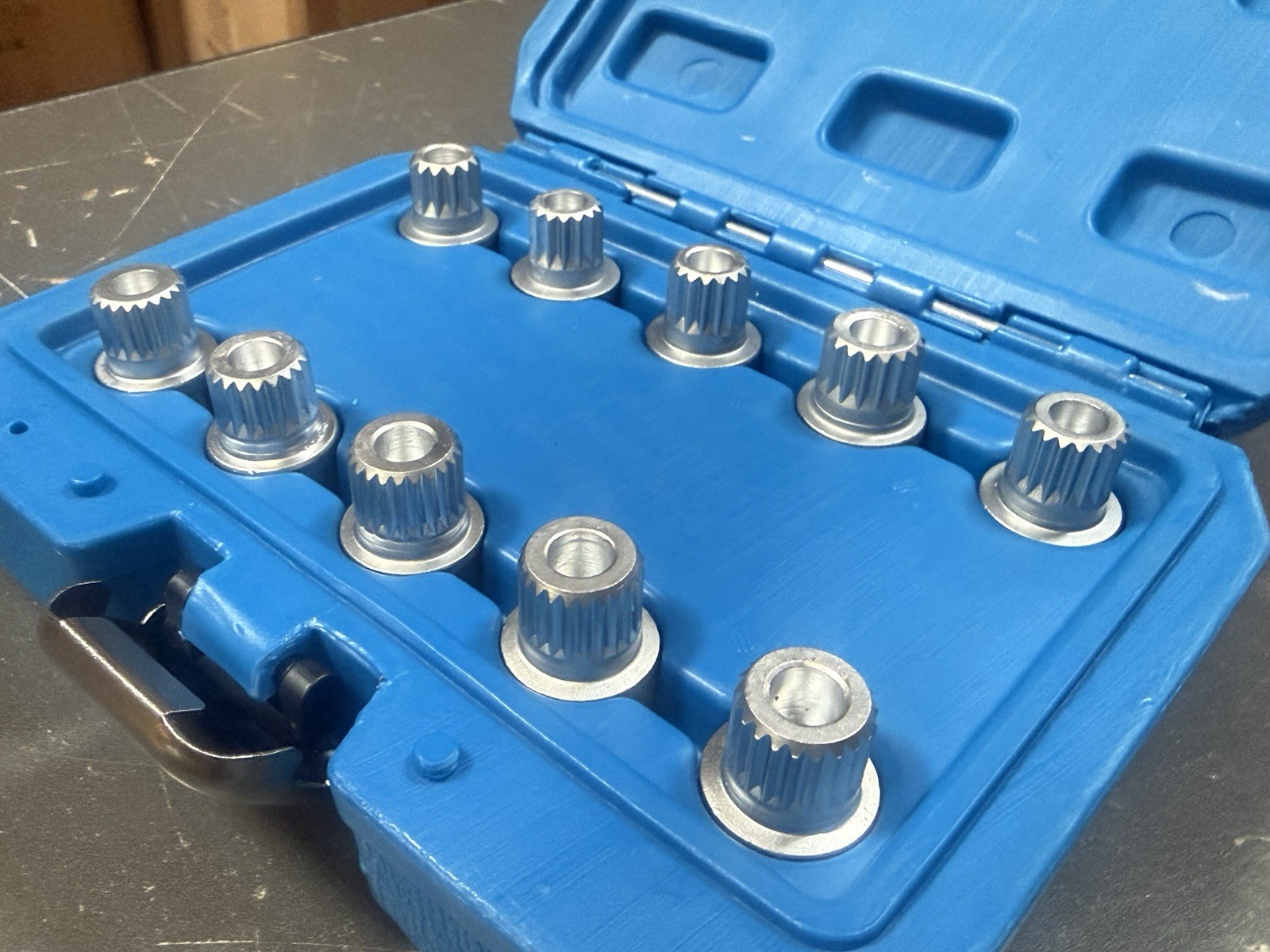 10pcs Wheel Lock Lug Nut Key Removal Kit Anti-Theft Screw Spline Socket for BMW