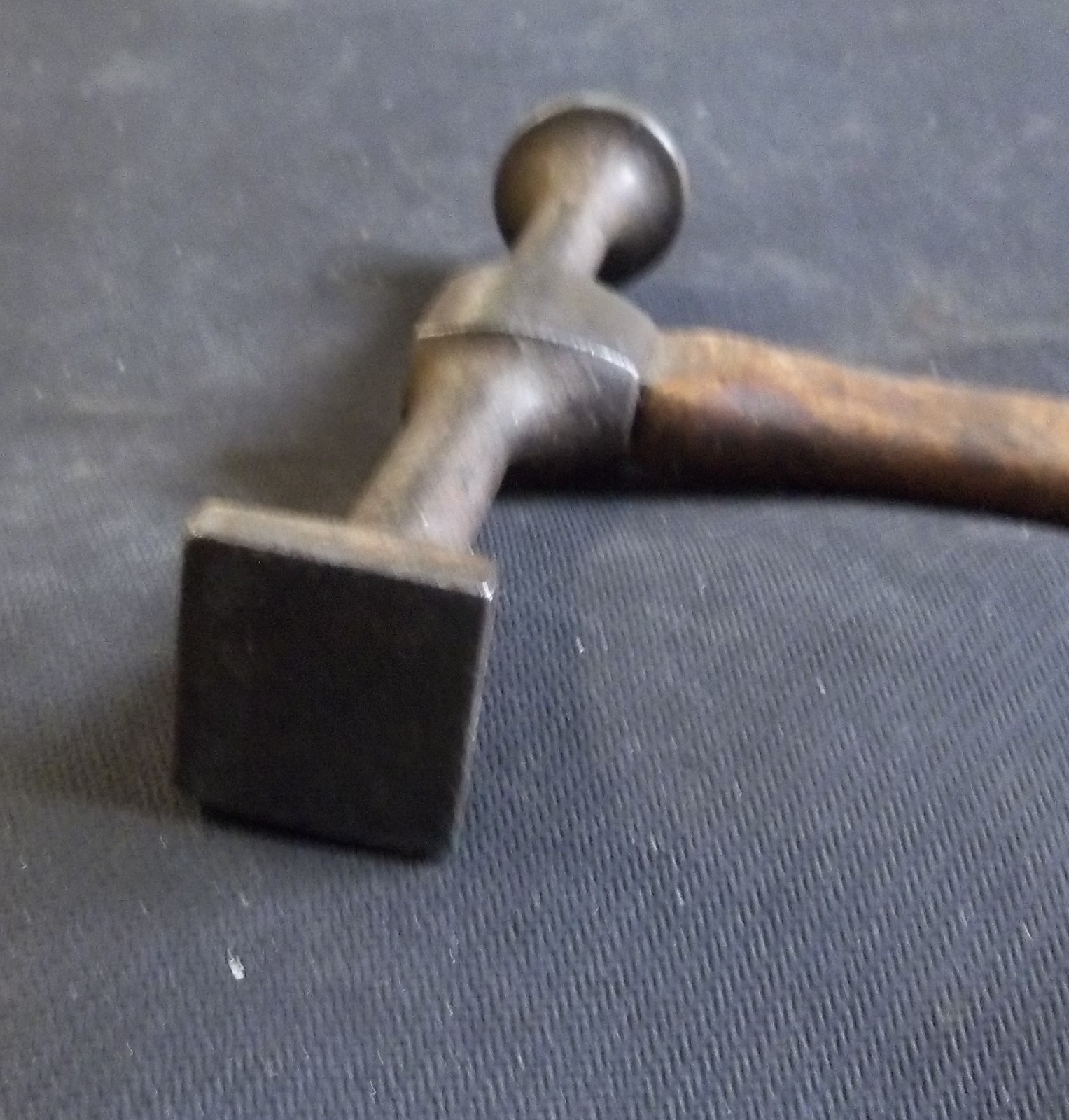 BLUE POINT DOUBLE HEADED AUTO BODY SHRINKING HAMMER USA