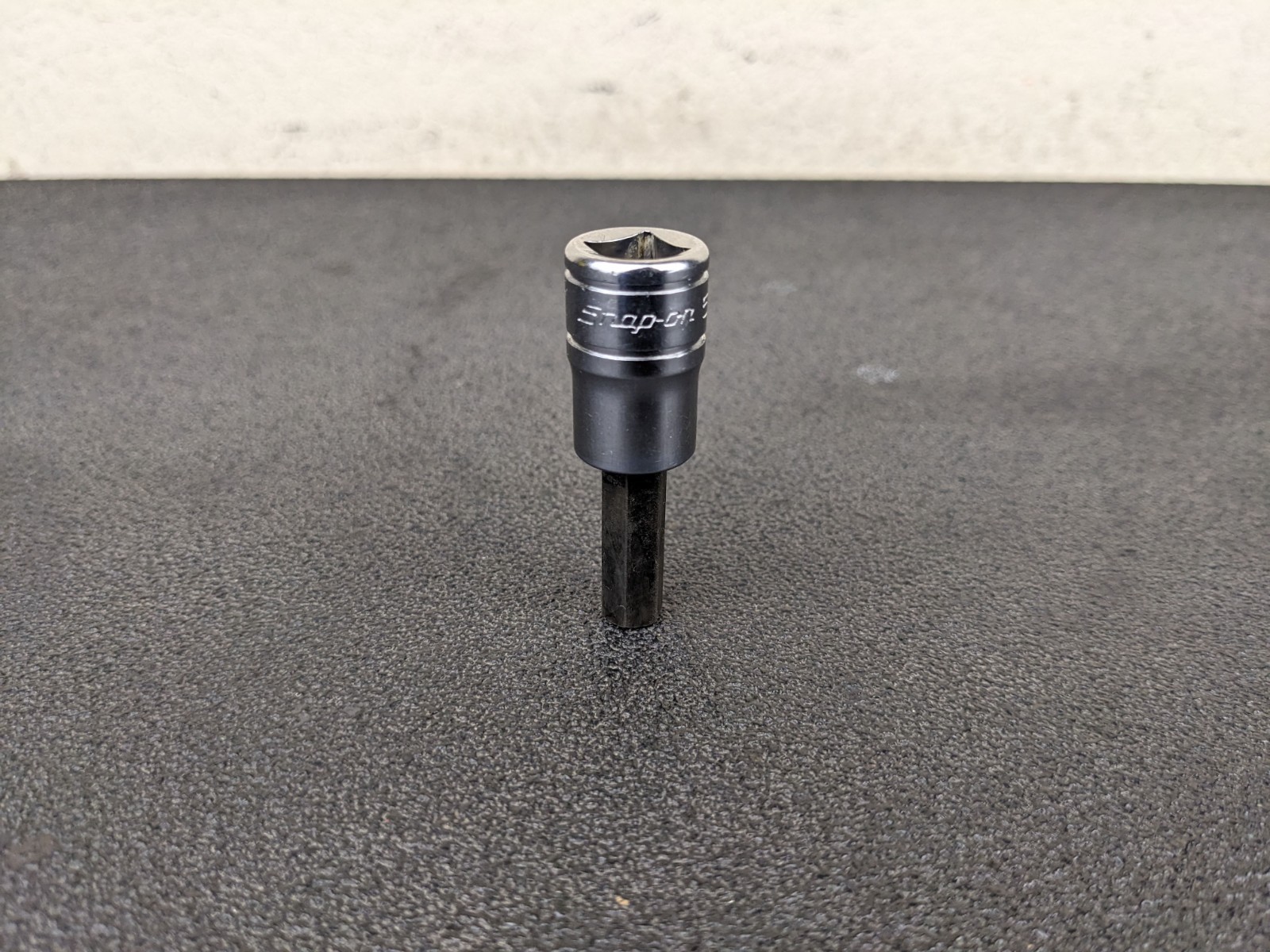 #bo882 Snap-on Tools USA NEW 3/8″ Drive SAE 5/16” Hex Bit Socket Driver FA10E