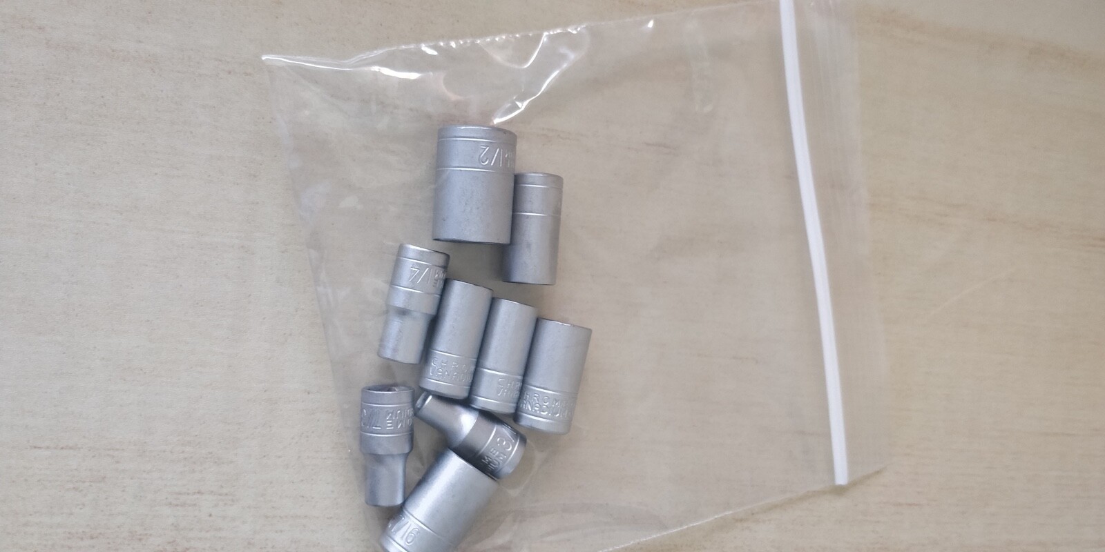 9 Pieces — Standard Socket Set — 3/16 through to 1/2 — 1/4″ Drive -6 Point