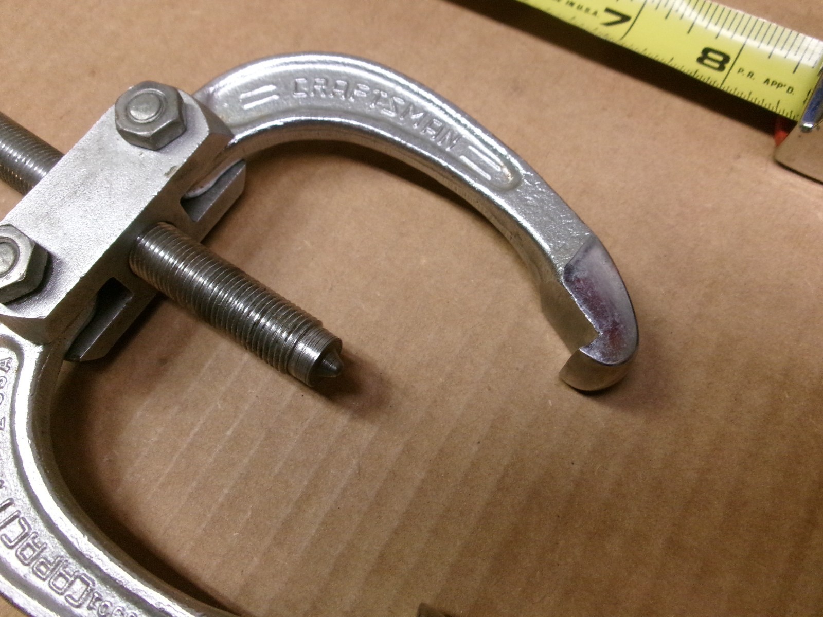 Craftsman USA 5-1/2″ Ton Two Arm Puller No 46901