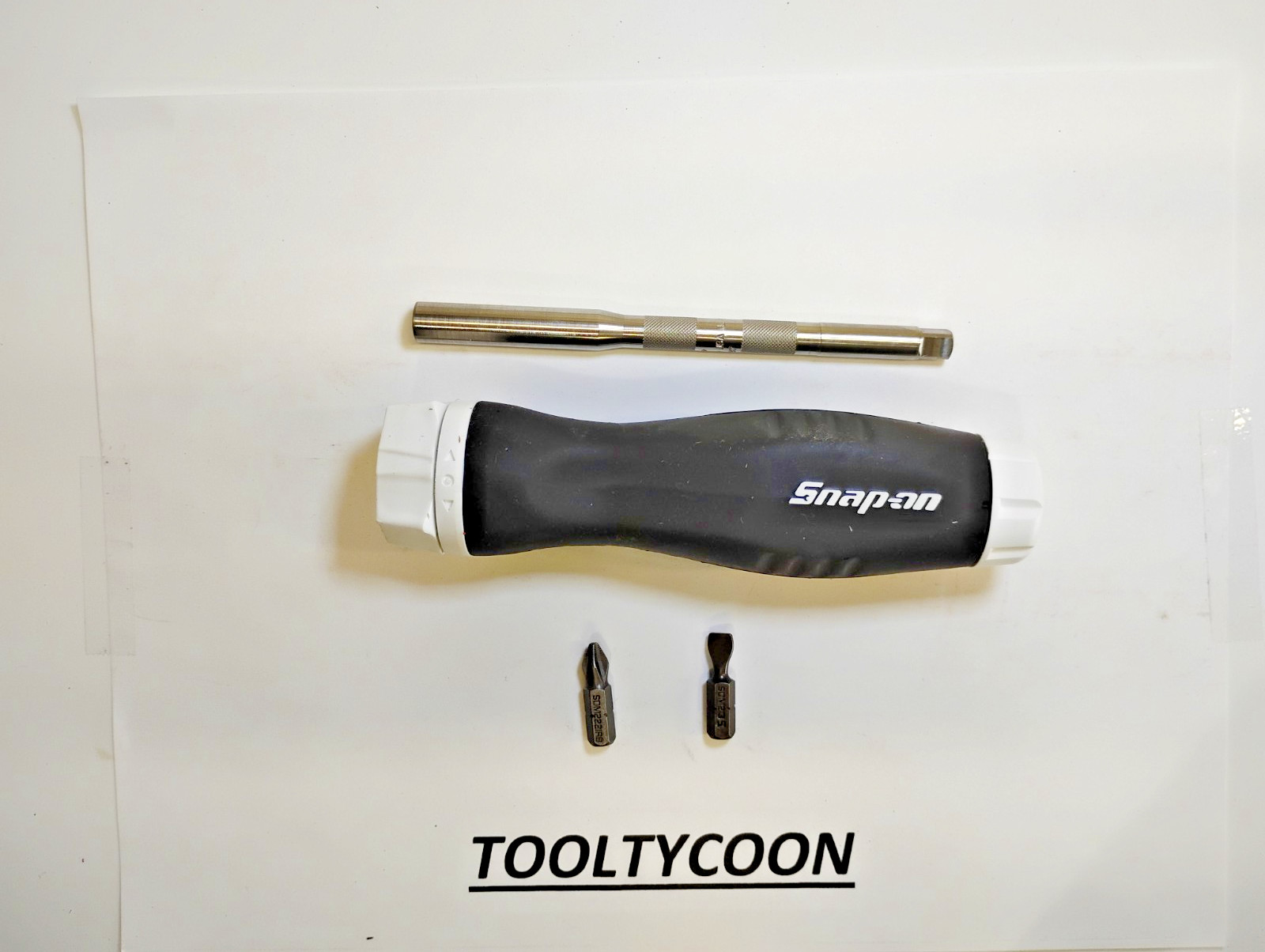 Snap-On Tools NEW 2026 LIMITED BLACK & WHITE Ratcheting Screwdriver SGDMRC44BW
