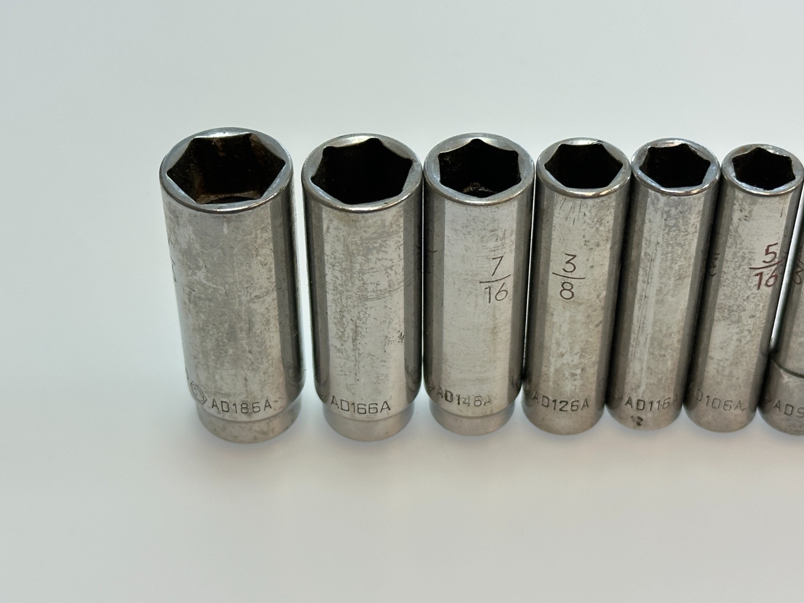 Matco Tools USA 10pc SAE 3/16″ to 9/16″ Deep Chrome Socket Set, 1/4″ Drive 6 PT.